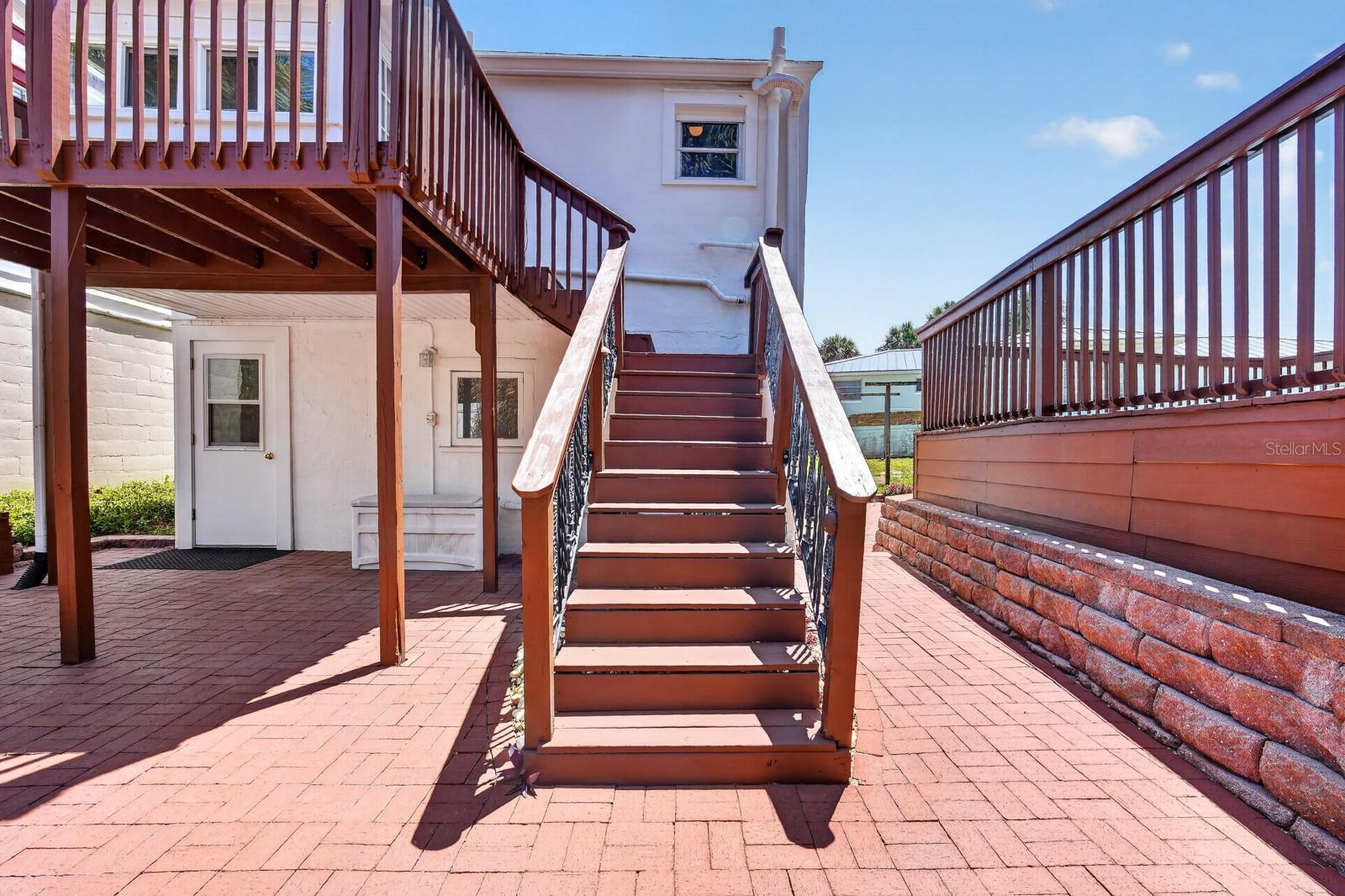 BOSTWICK PARK - Residential