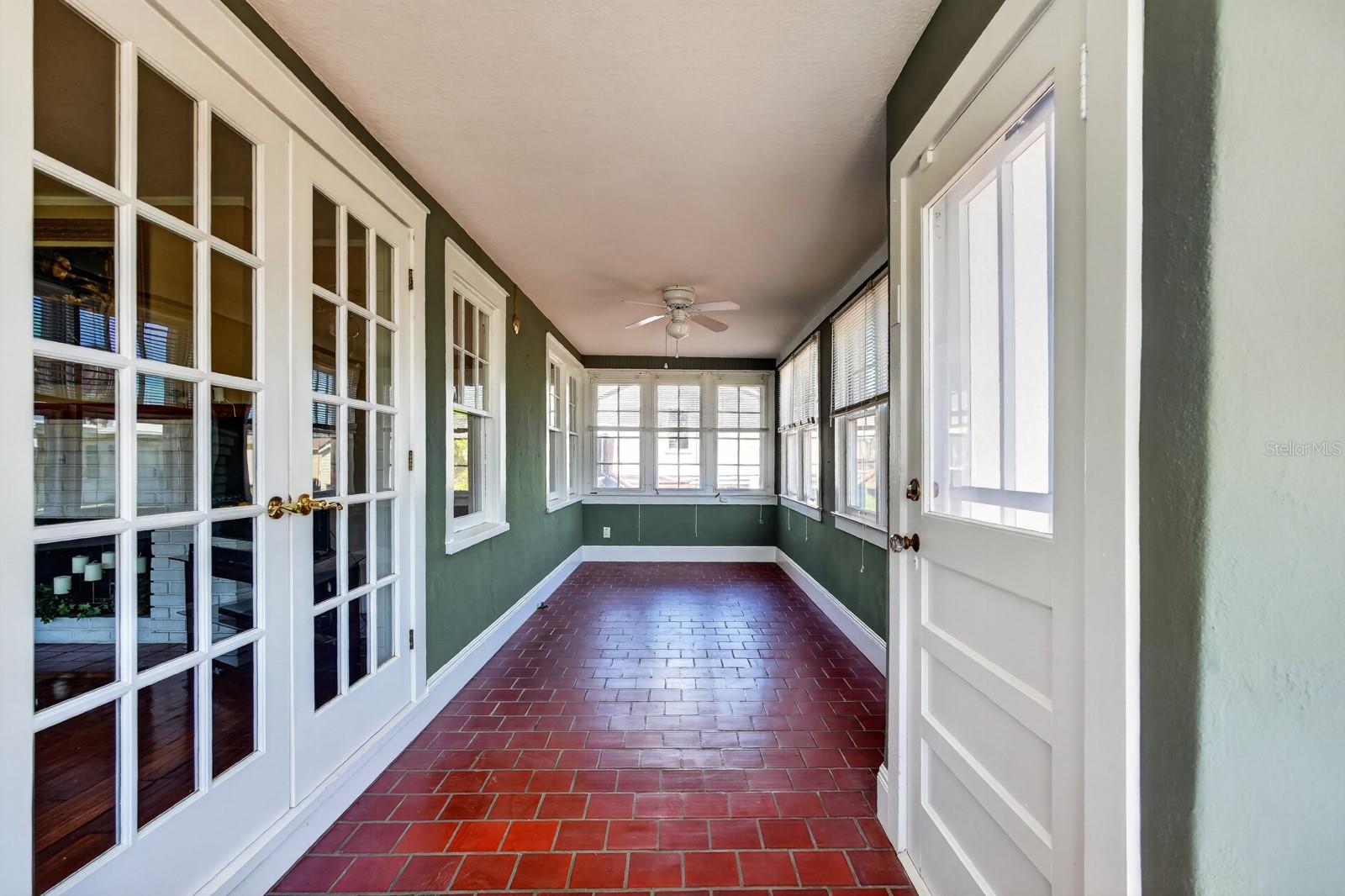 BOSTWICK PARK - Residential