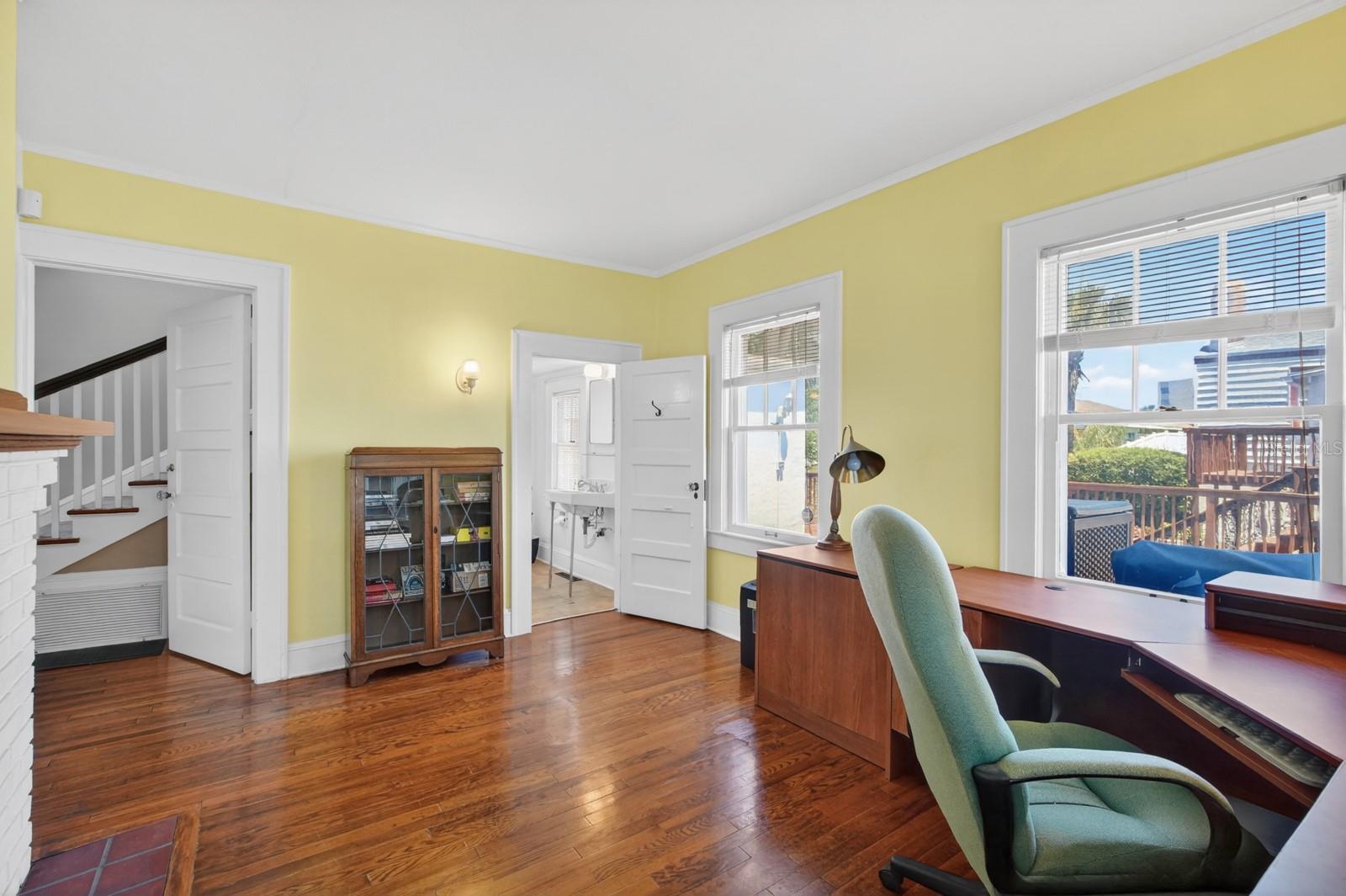 BOSTWICK PARK - Residential