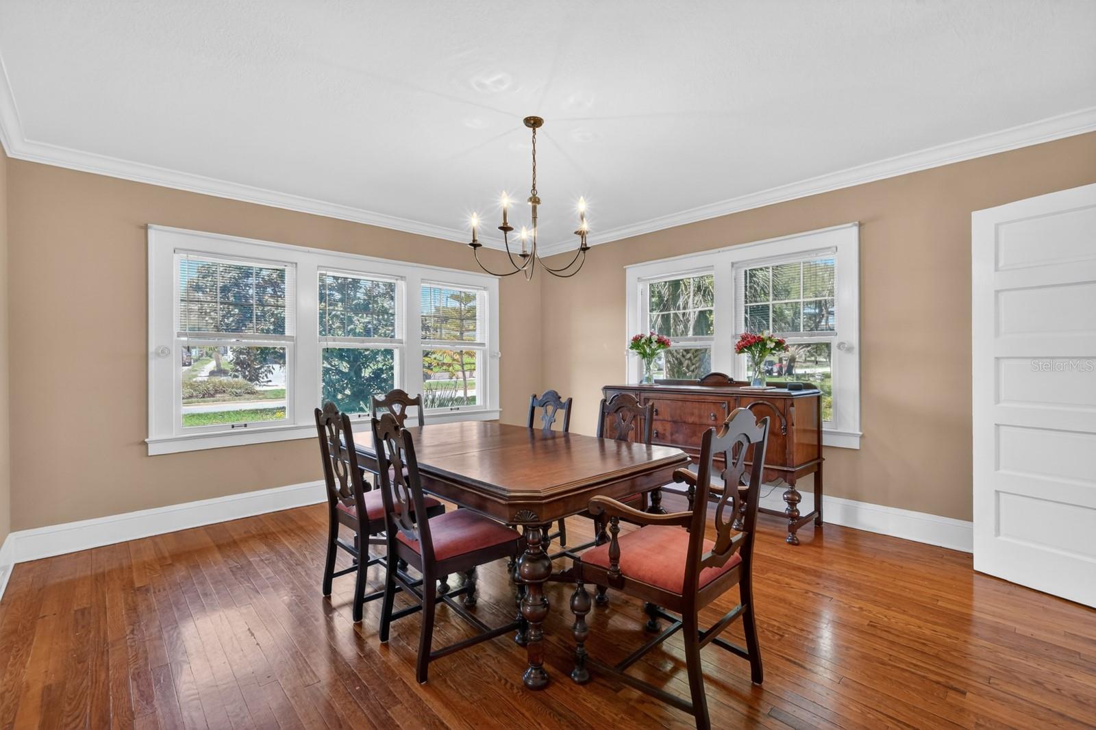 BOSTWICK PARK - Residential