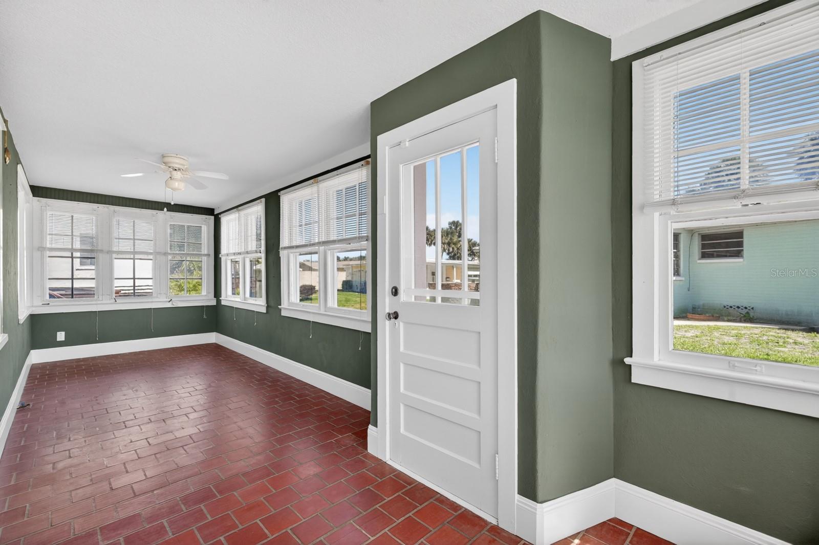 BOSTWICK PARK - Residential