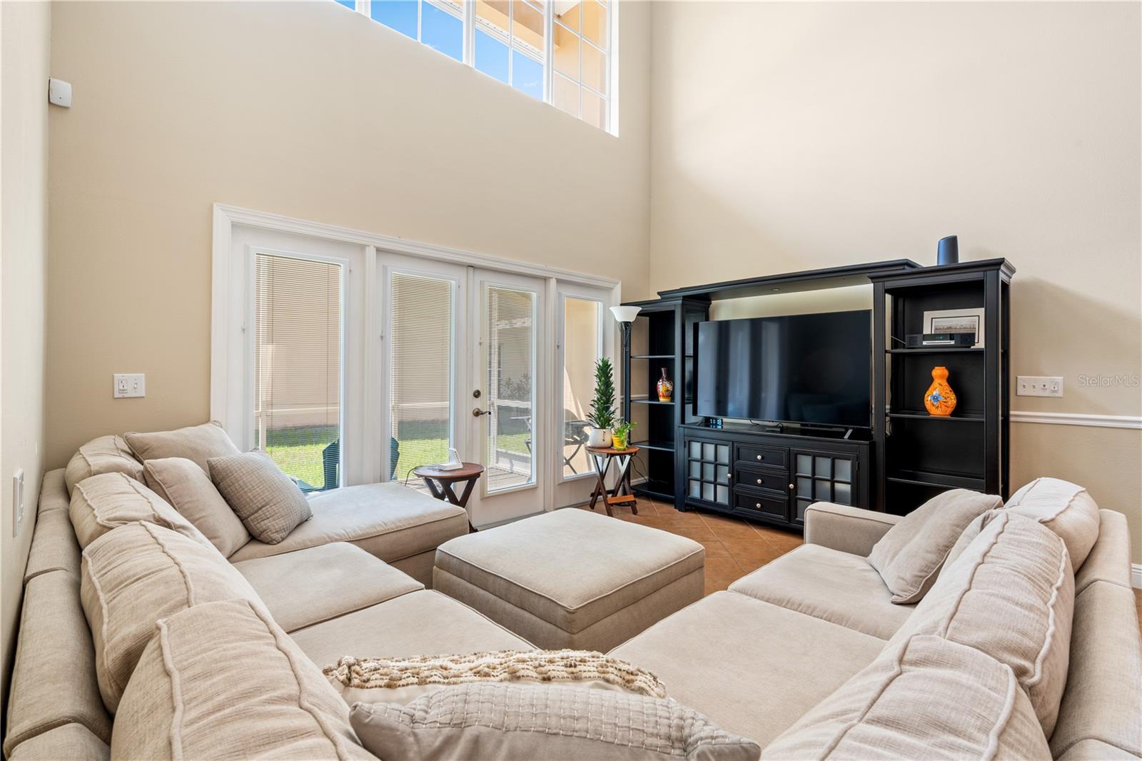 VILLAS OF CARILLON - Residential