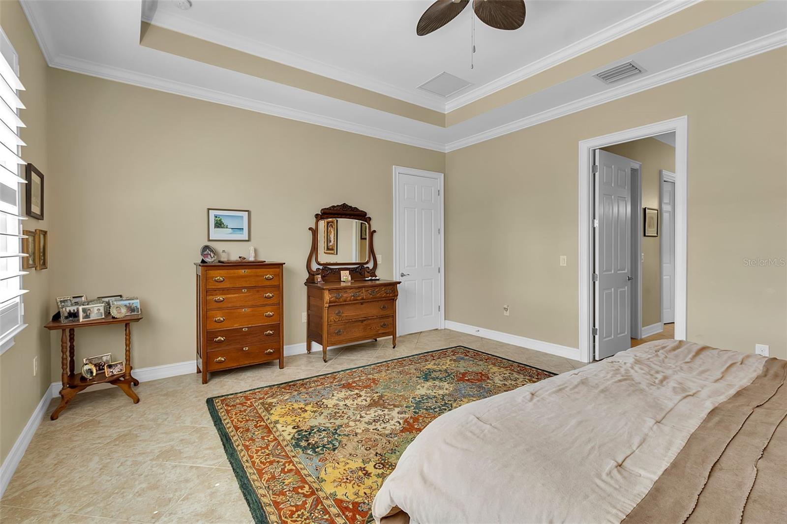 CARIBBEAN VILLAGE - Residential