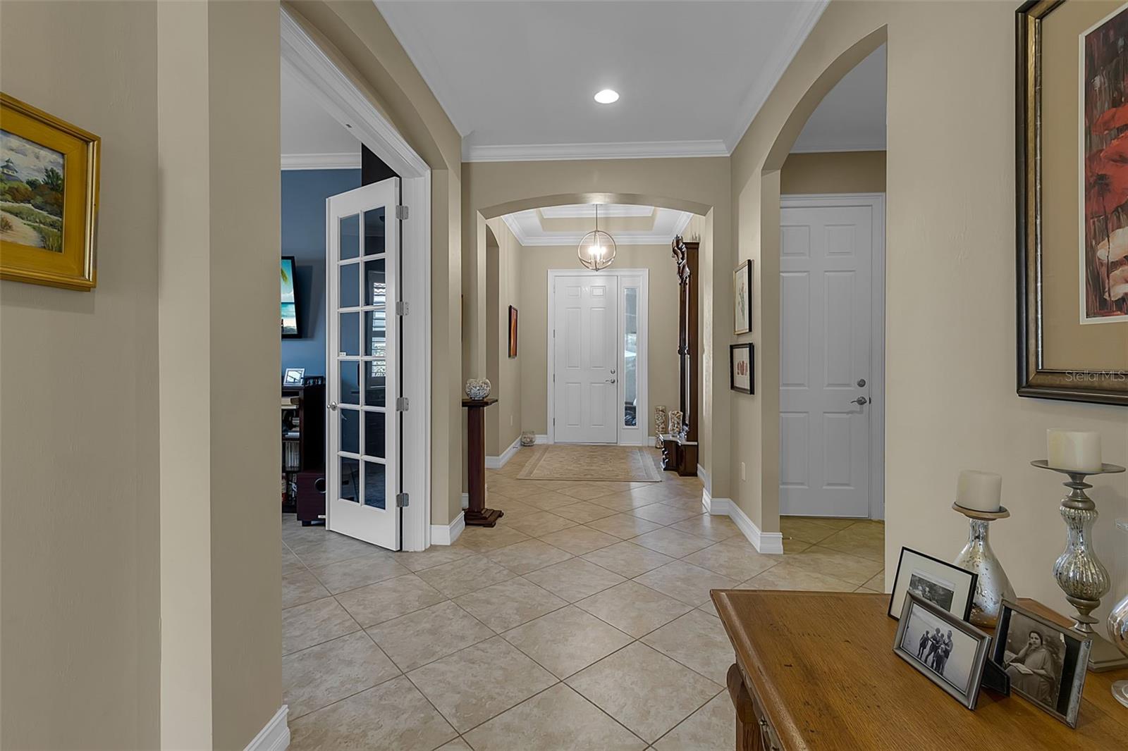 CARIBBEAN VILLAGE - Residential