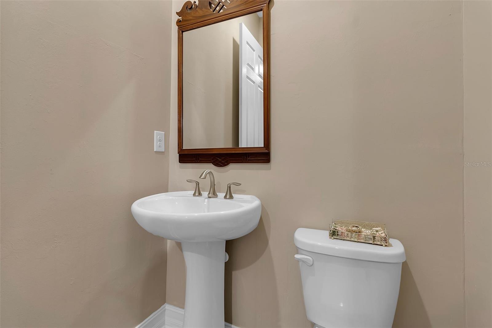 CARIBBEAN VILLAGE - Residential