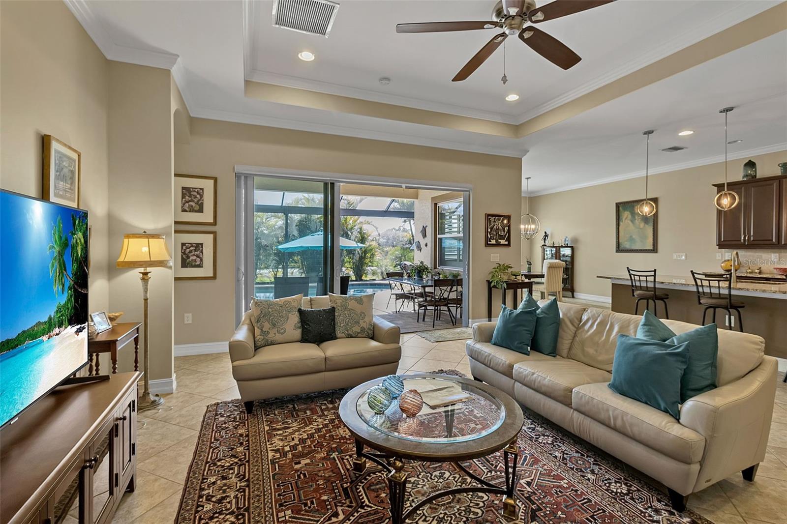 CARIBBEAN VILLAGE - Residential