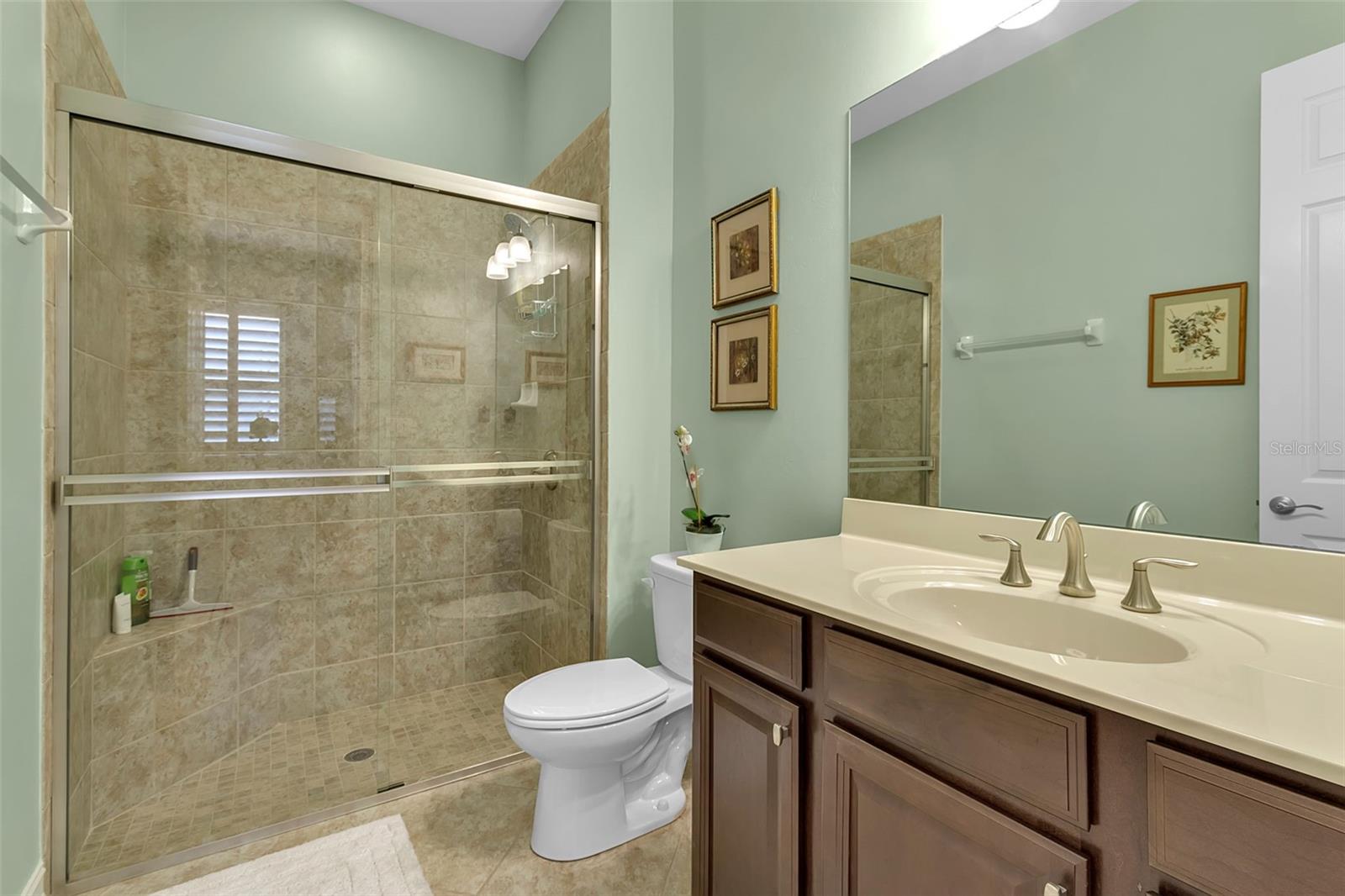 CARIBBEAN VILLAGE - Residential