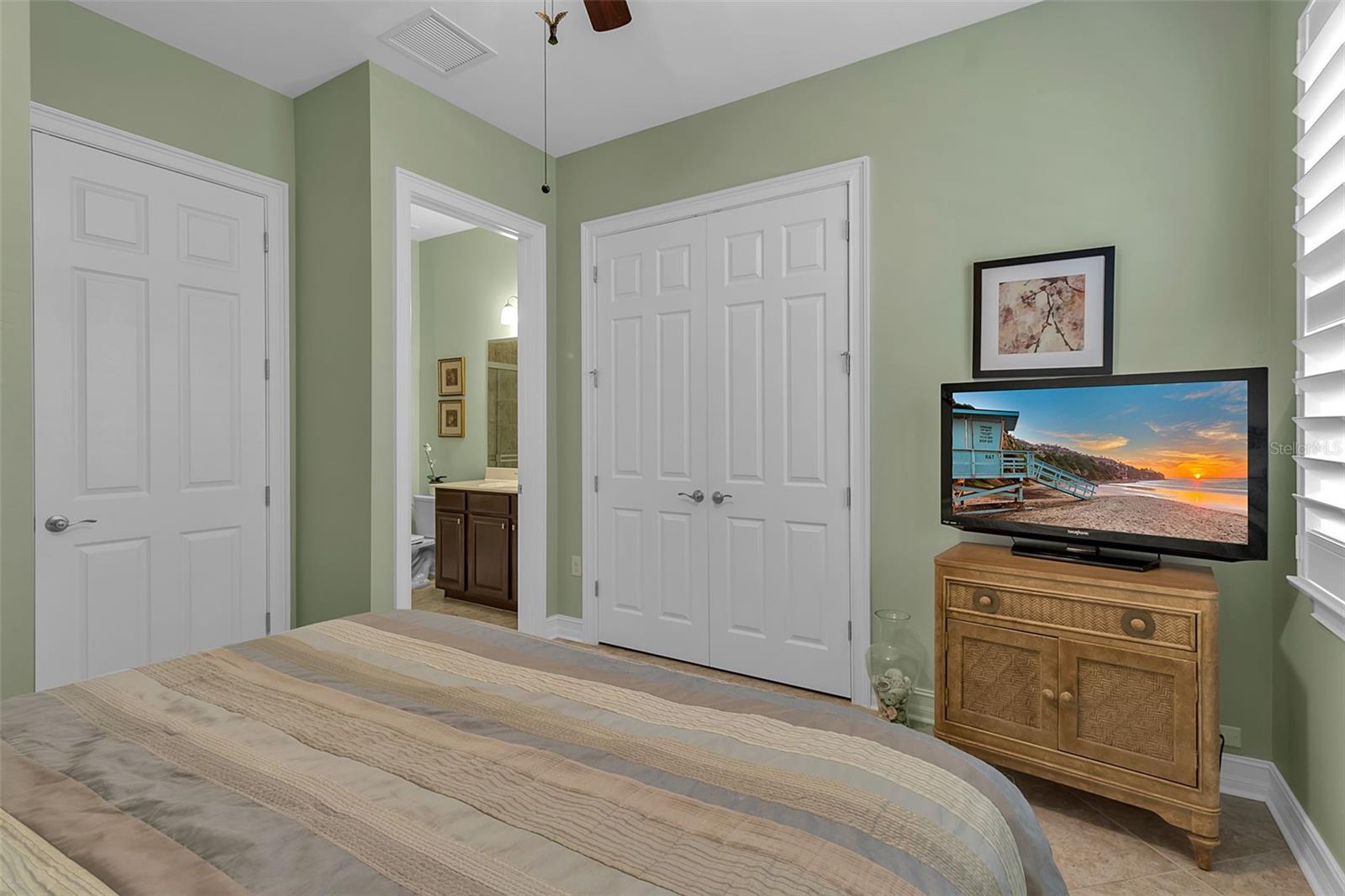 CARIBBEAN VILLAGE - Residential