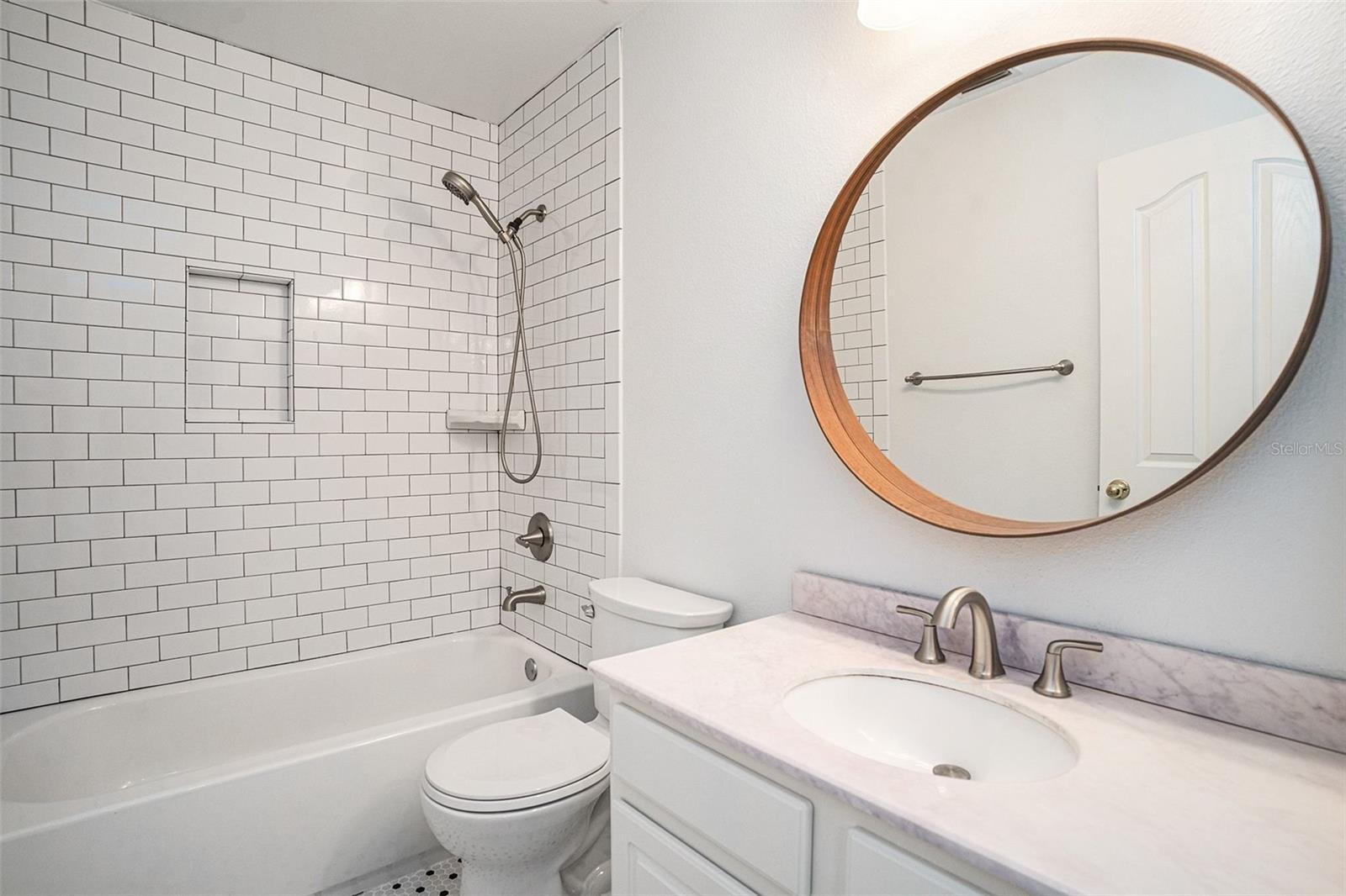 TRAFALGAR SQUARE - Residential