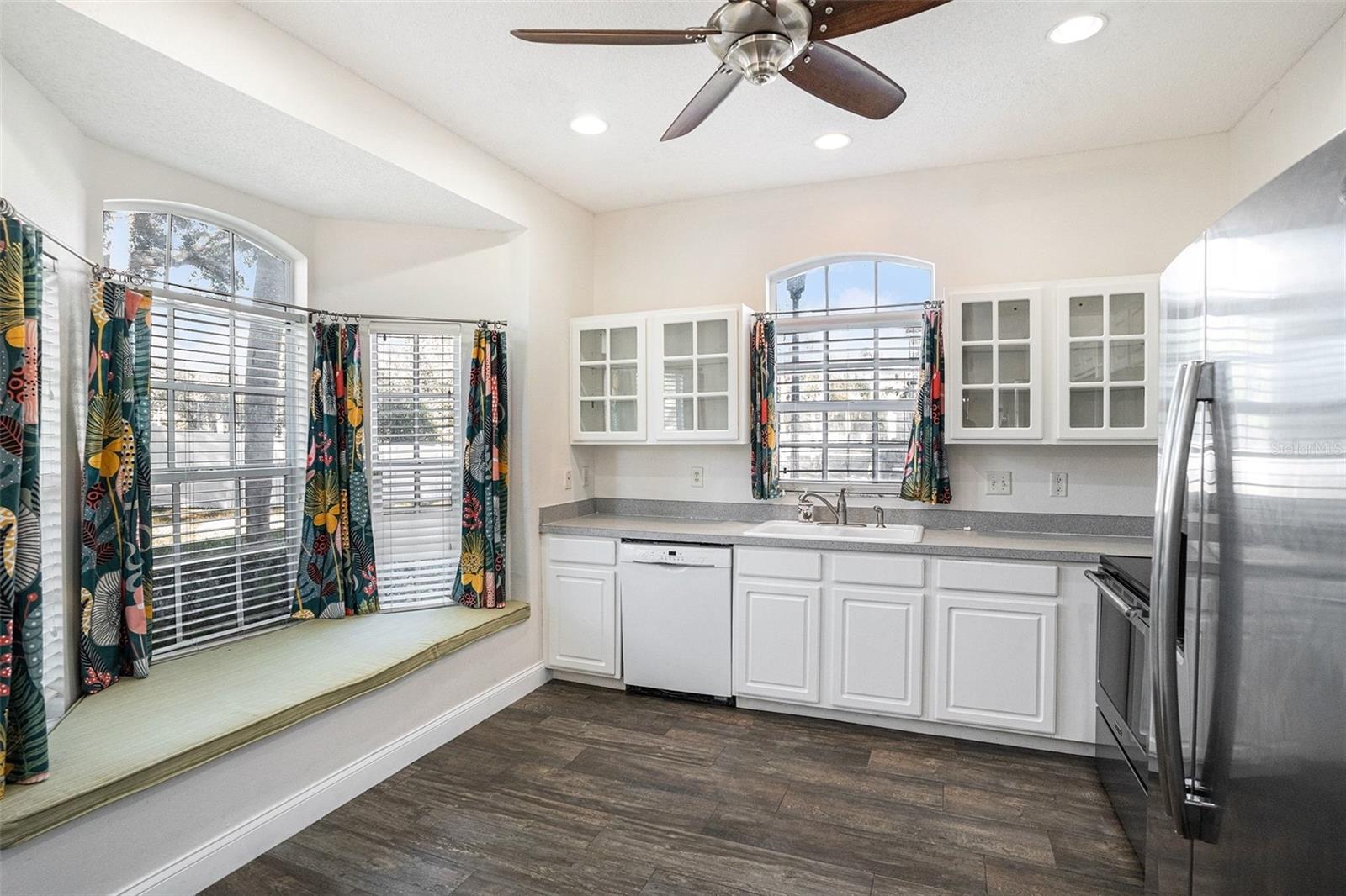 TRAFALGAR SQUARE - Residential