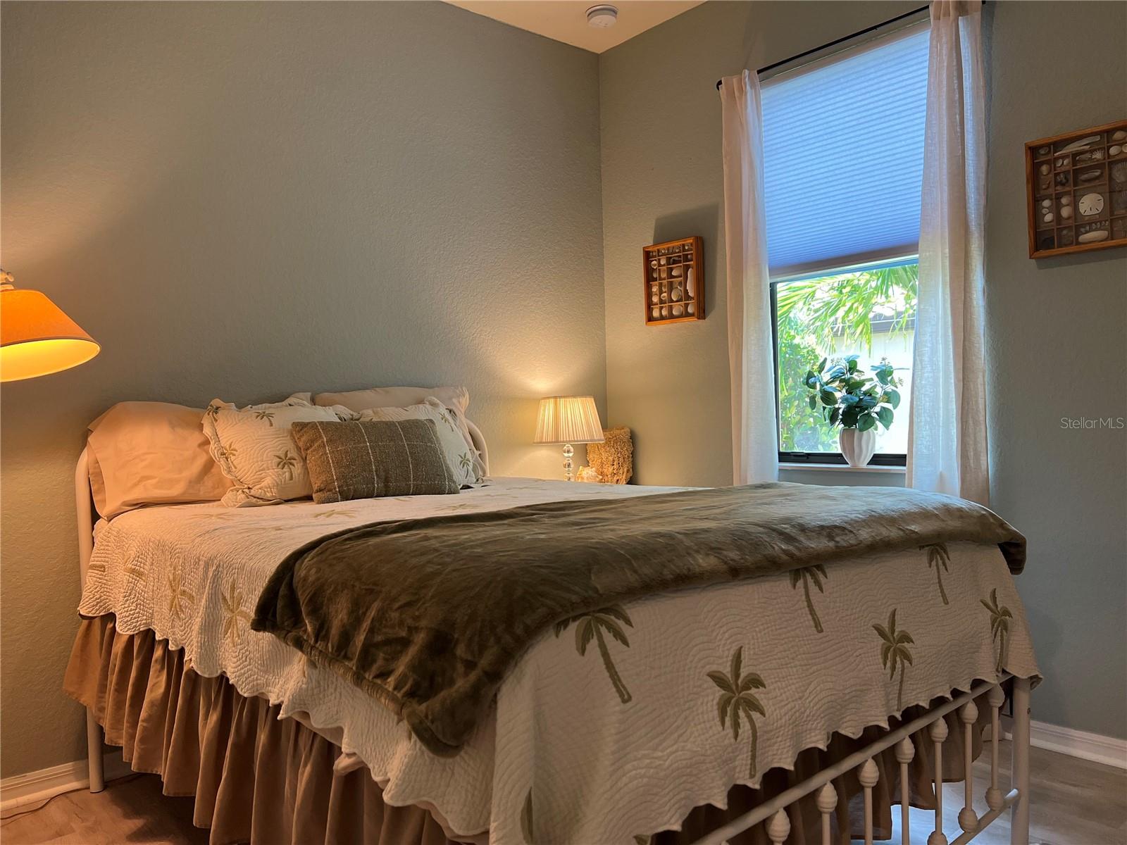 GRAN PARADISO PH 1 - Residential Lease