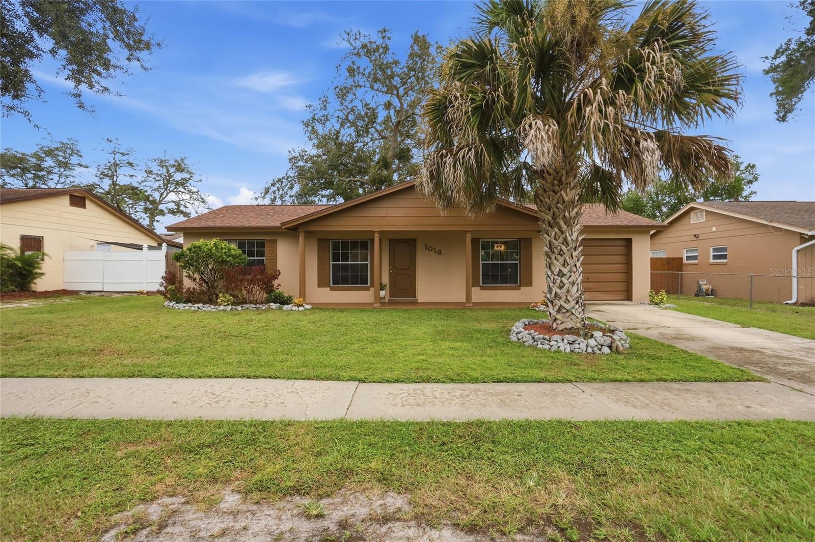 1016 WOLF TRAIL
