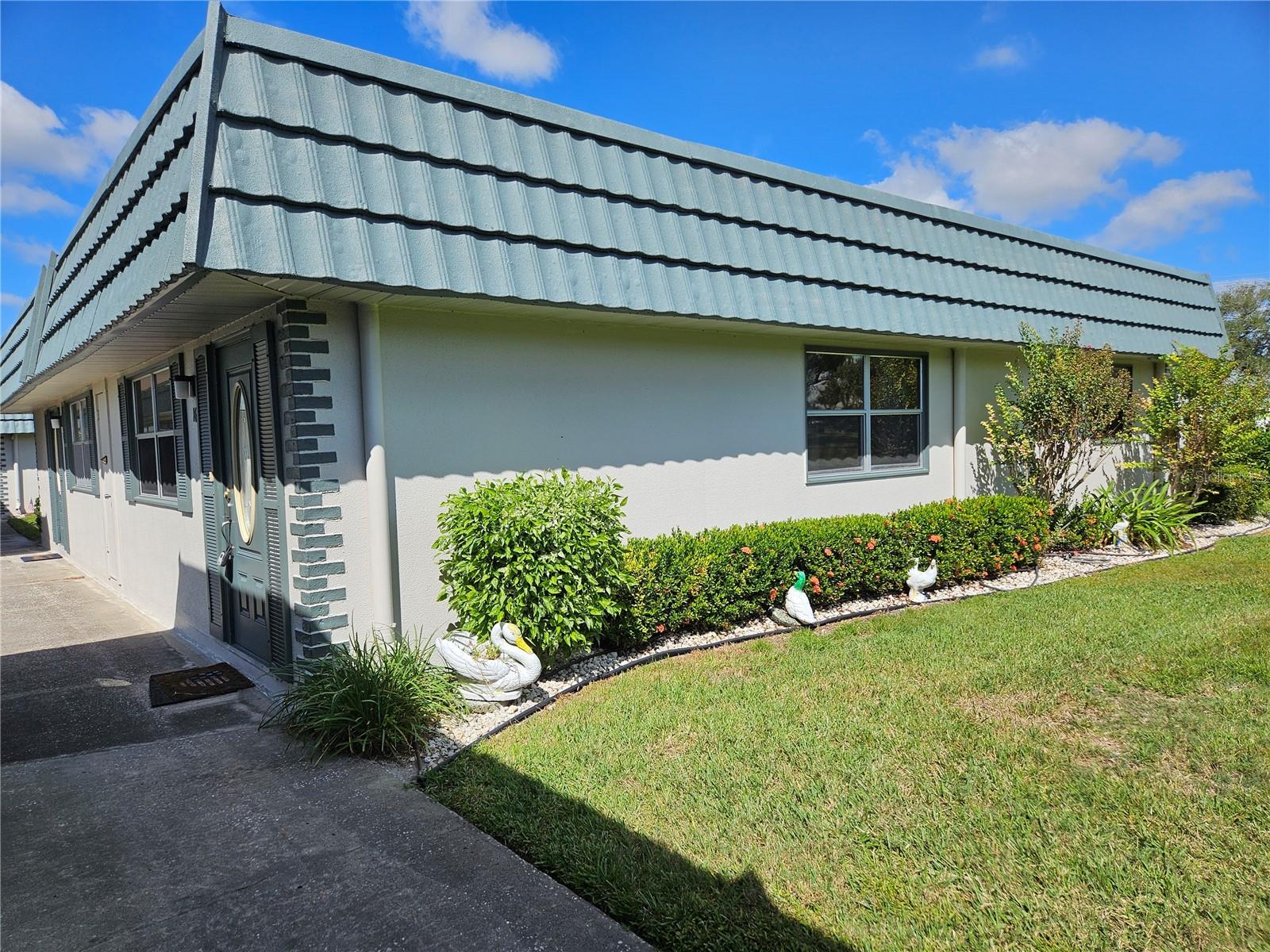 1811 BEDFORD LANE 163