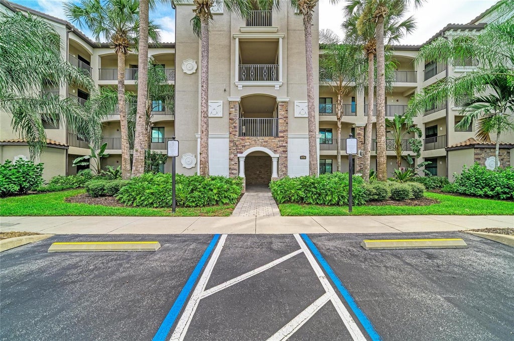 Photo of 16706 Vardon Terrace #207, Bradenton, FL 34211 (MLS # A4706483)