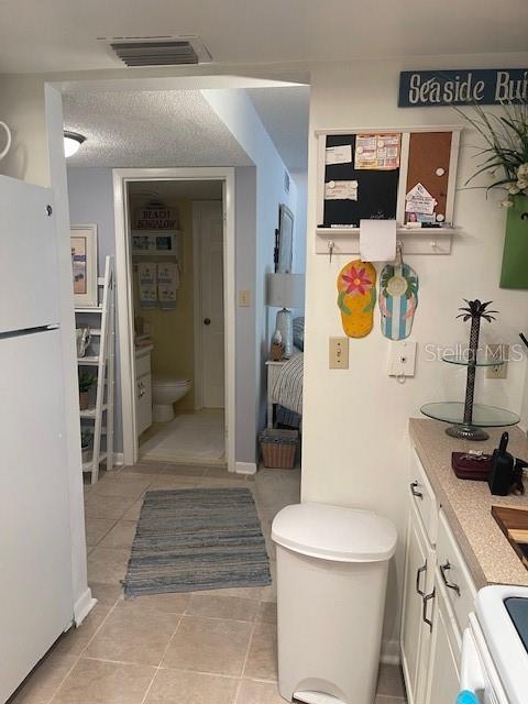 TWIN LAKES VILLAGE EAST CONDO - Residential