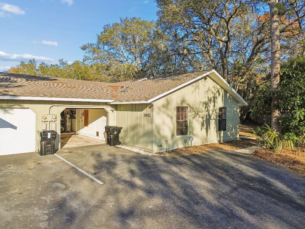 CARMEL OAKS CONDO PH 07 - Residential