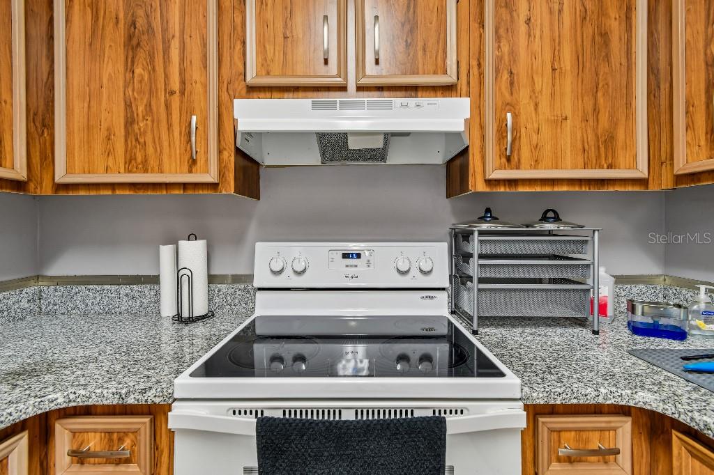 CARMEL OAKS CONDO PH 07 - Residential