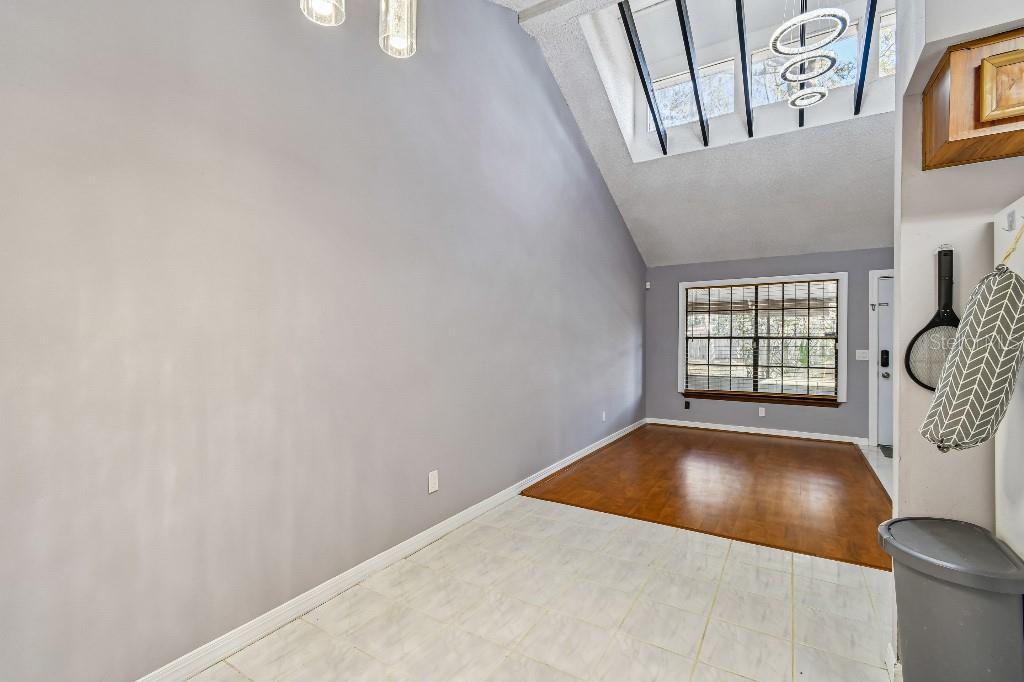 CARMEL OAKS CONDO PH 07 - Residential