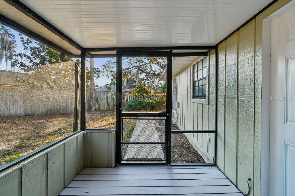 CARMEL OAKS CONDO PH 07 - Residential