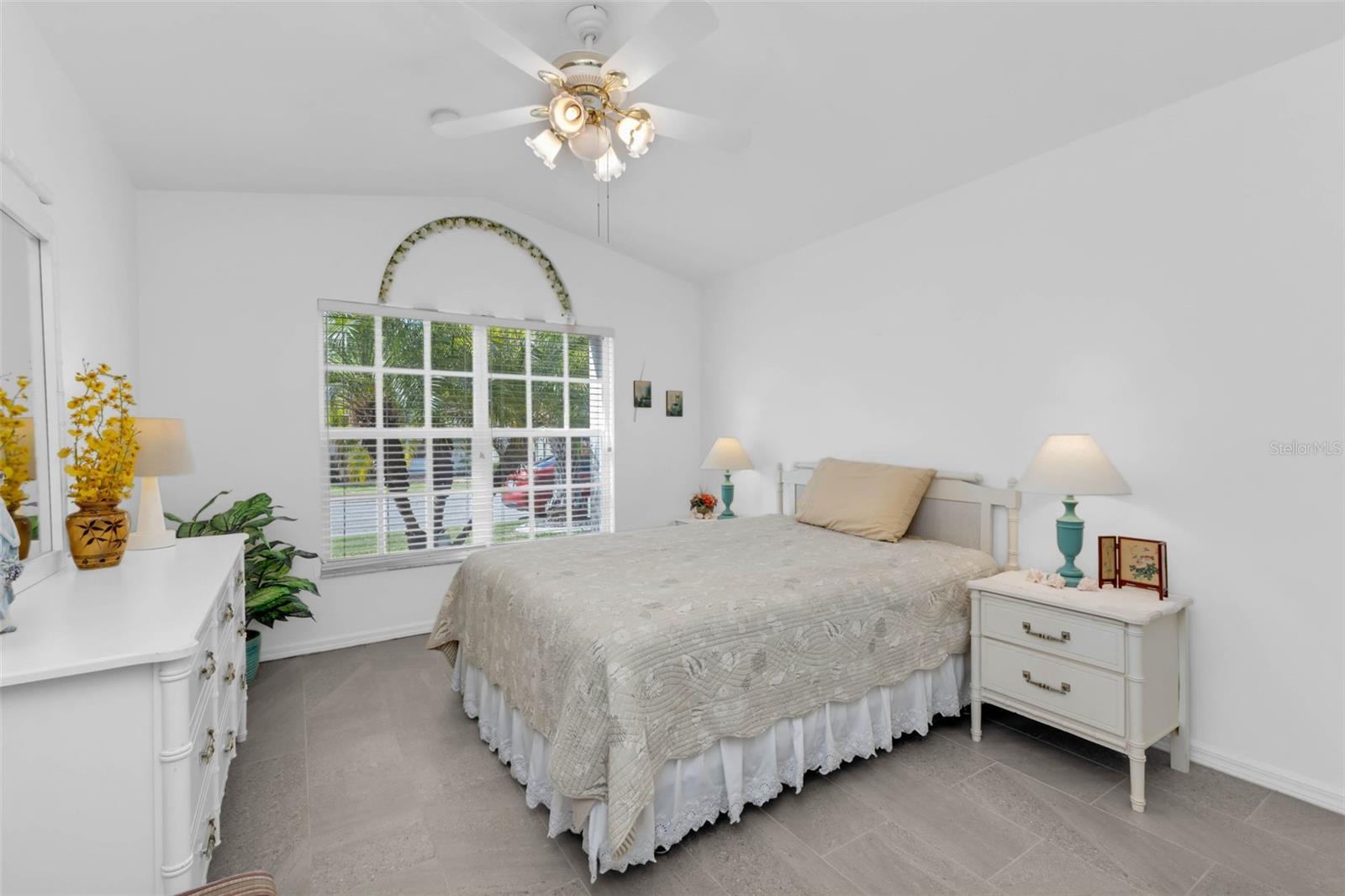 KINGS GATE - Residential