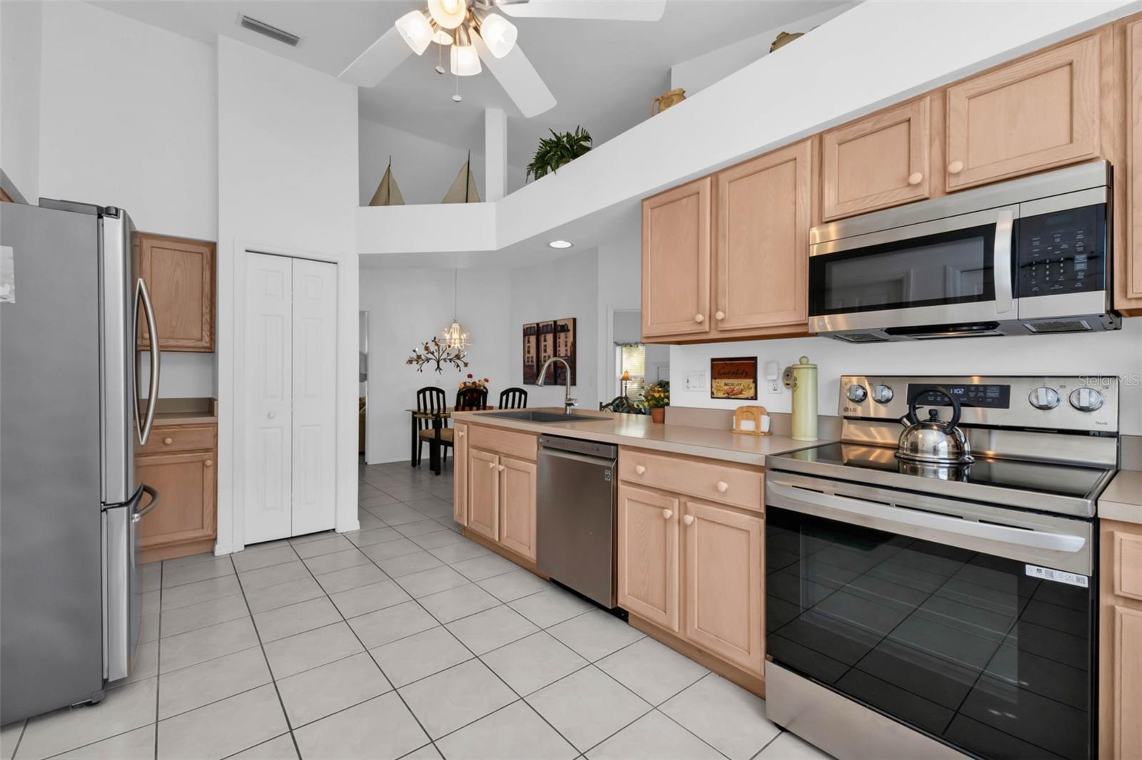 KINGS GATE - Residential