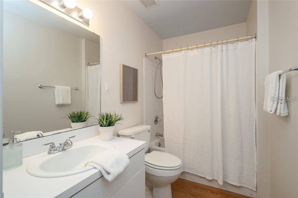 WINTER RIDGE CONDO - Residential Lease