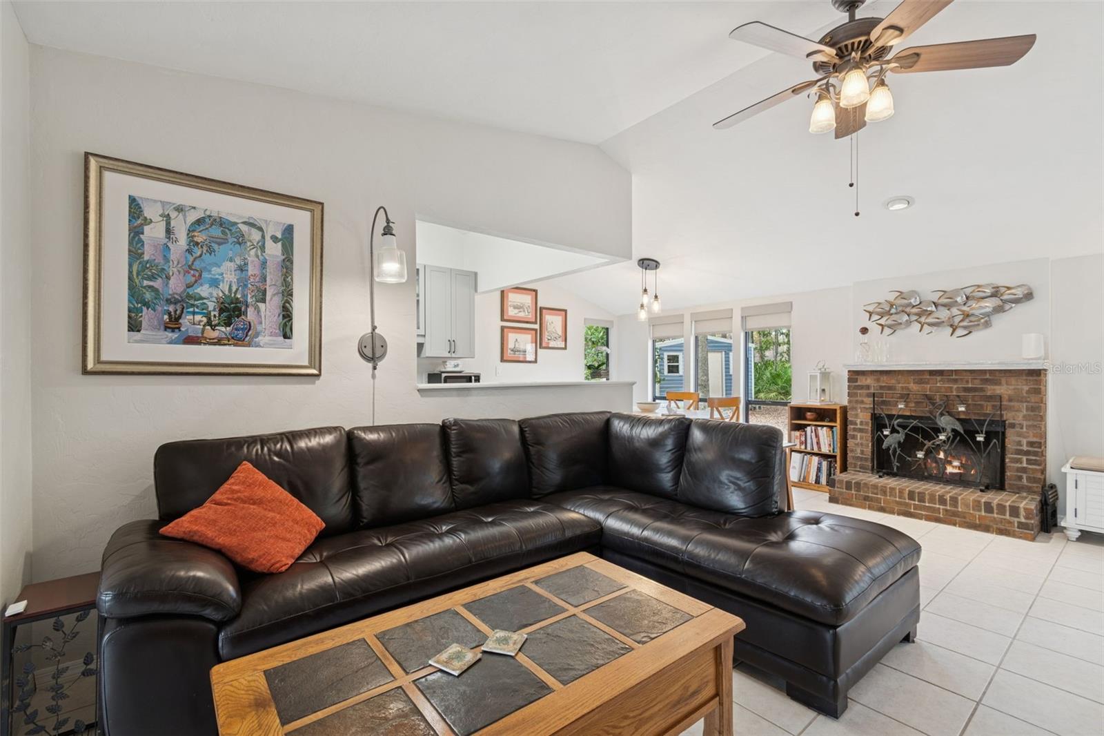 NORTHWOOD OAKS - Residential