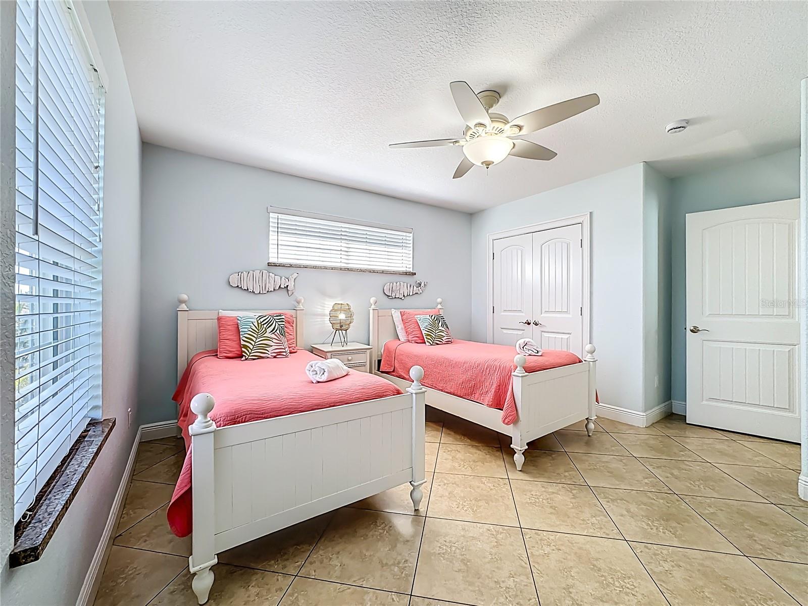 2ND AVE & 49TH STREET - Residential