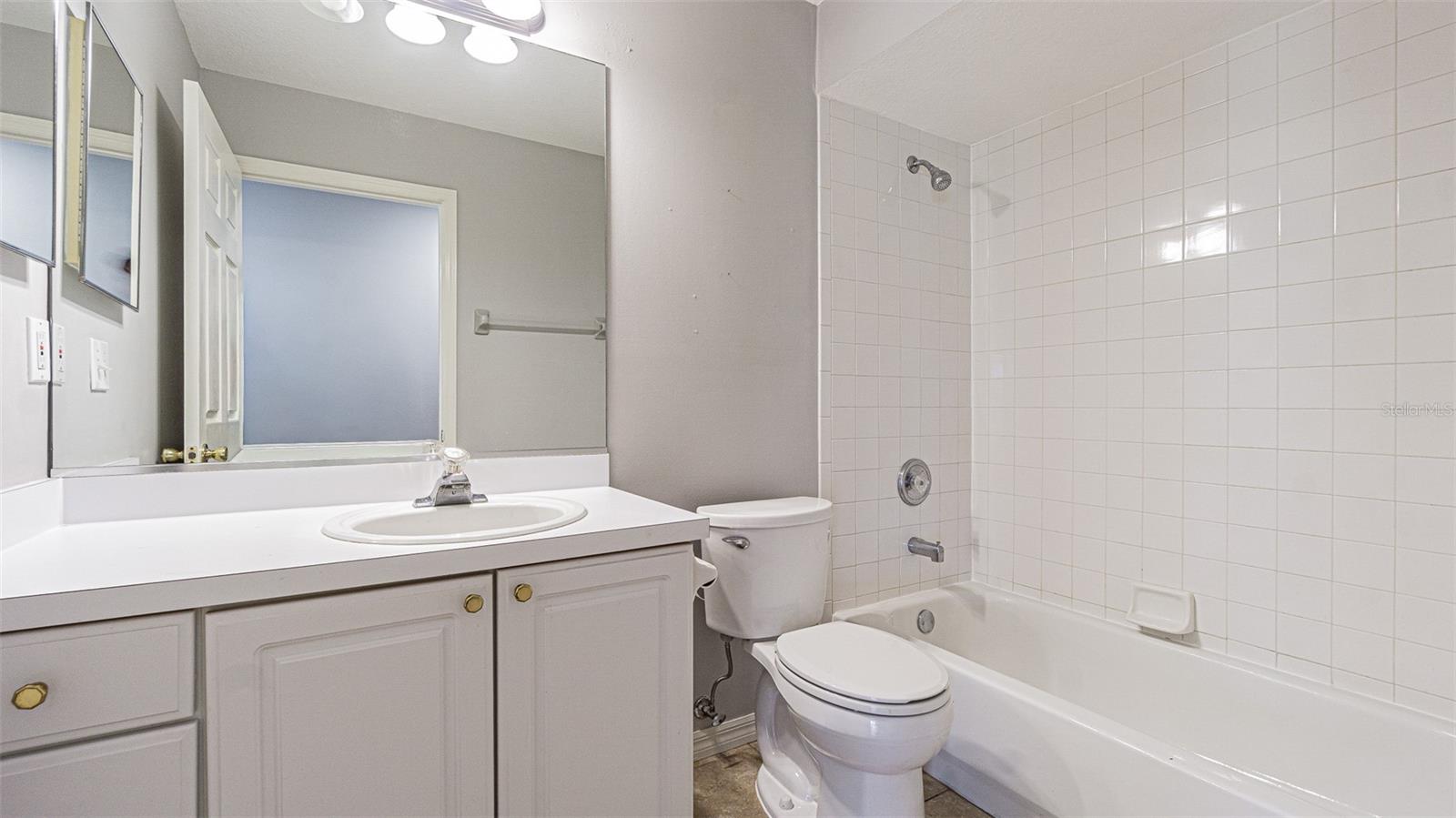 TAMPA BAY GOLF AND TENNIS CLUB - Residential