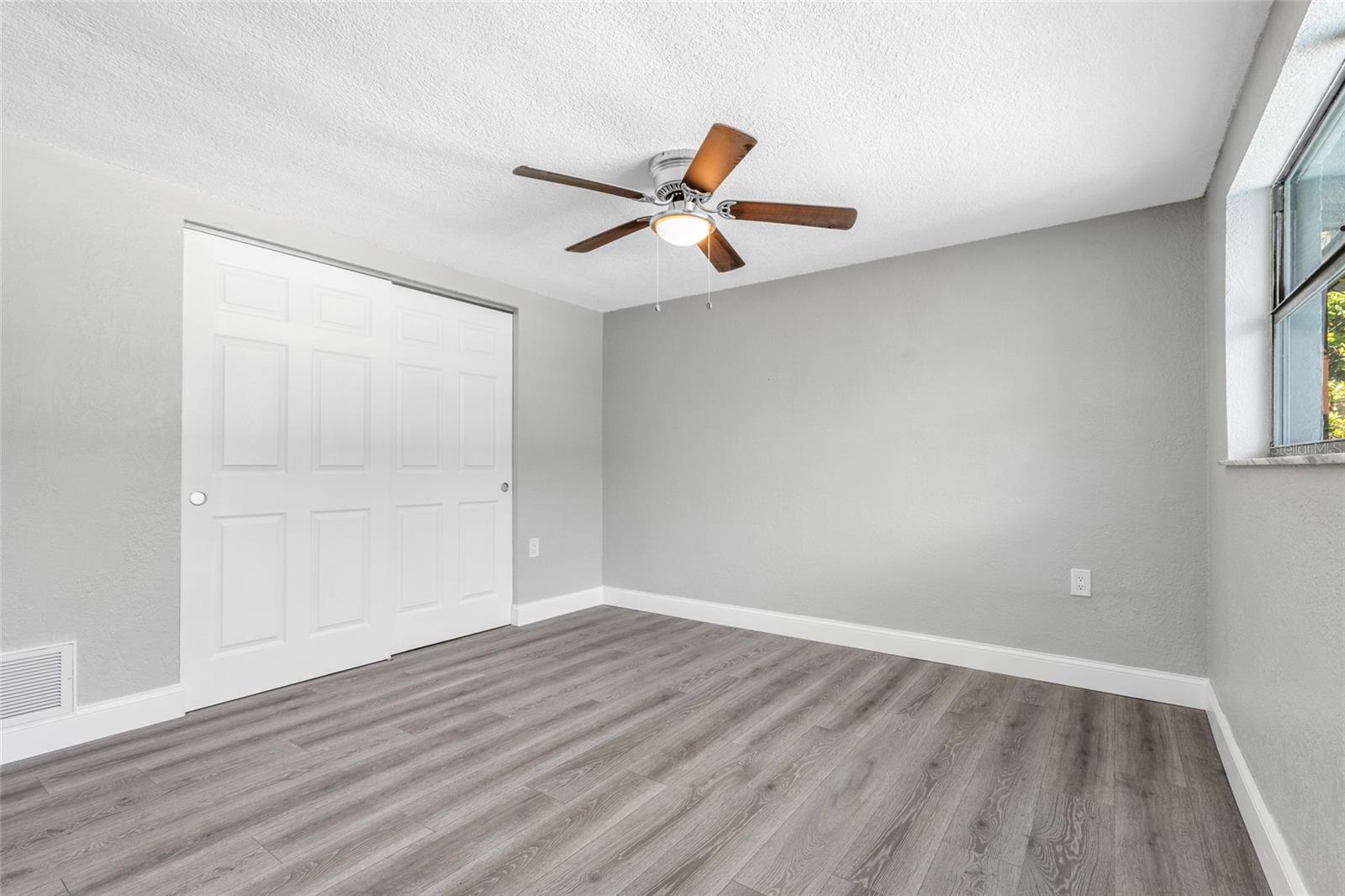 REGENCY PARK - Residential