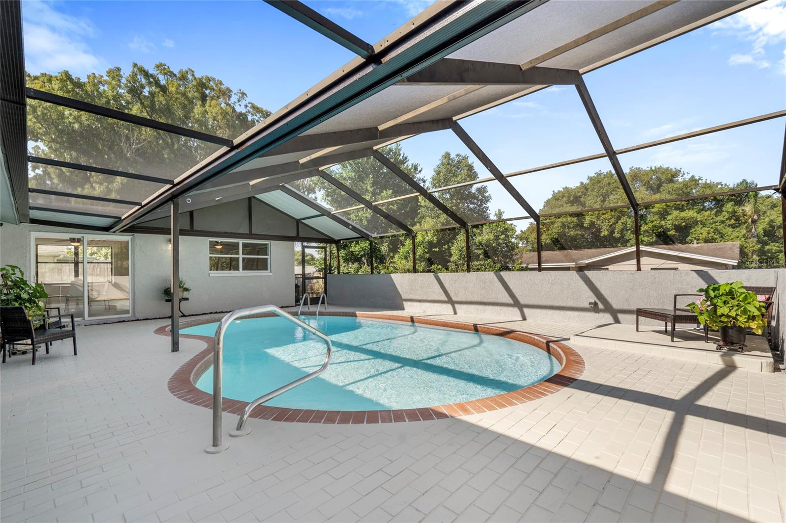 REGENCY PARK - Residential