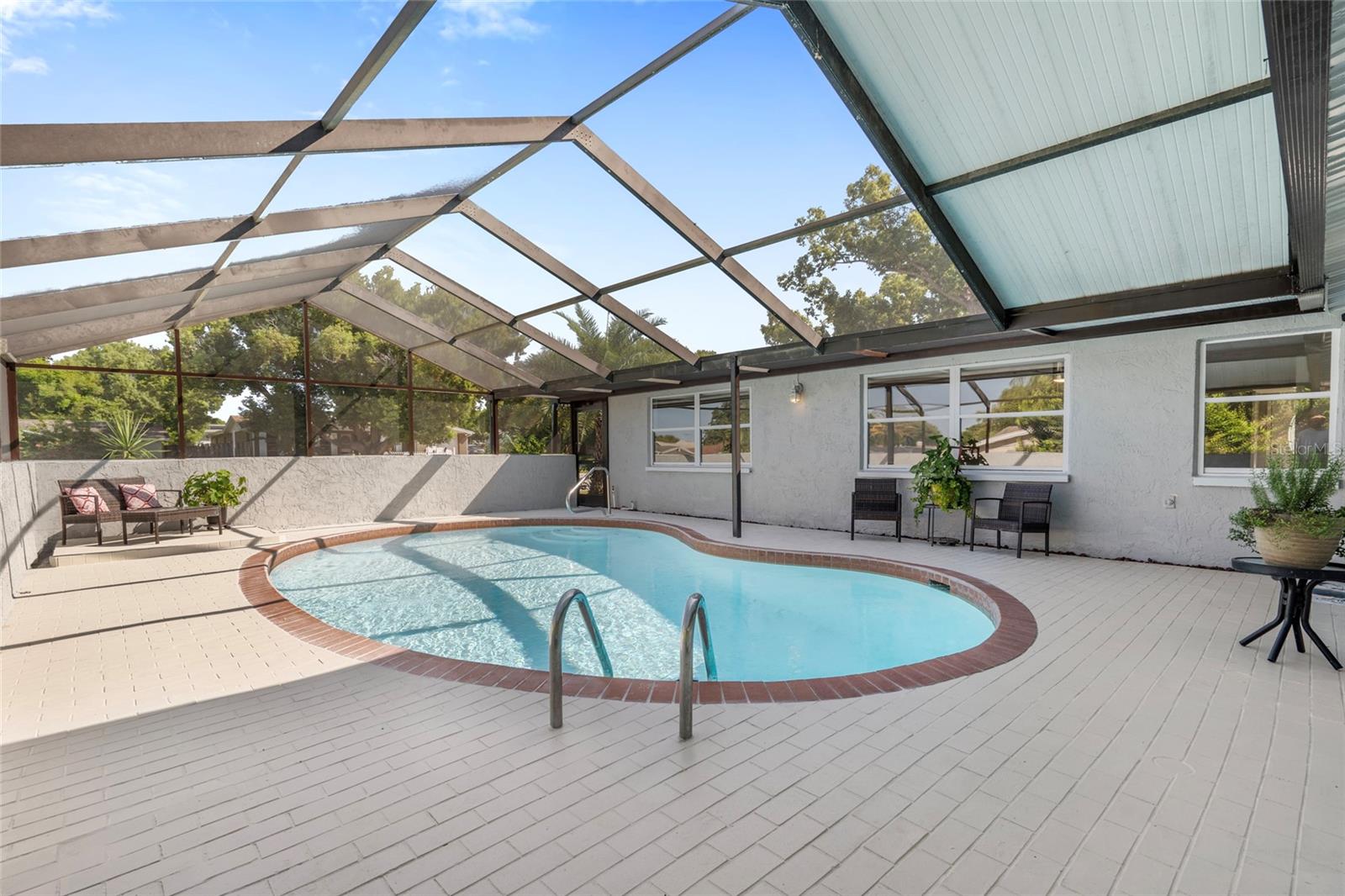 REGENCY PARK - Residential