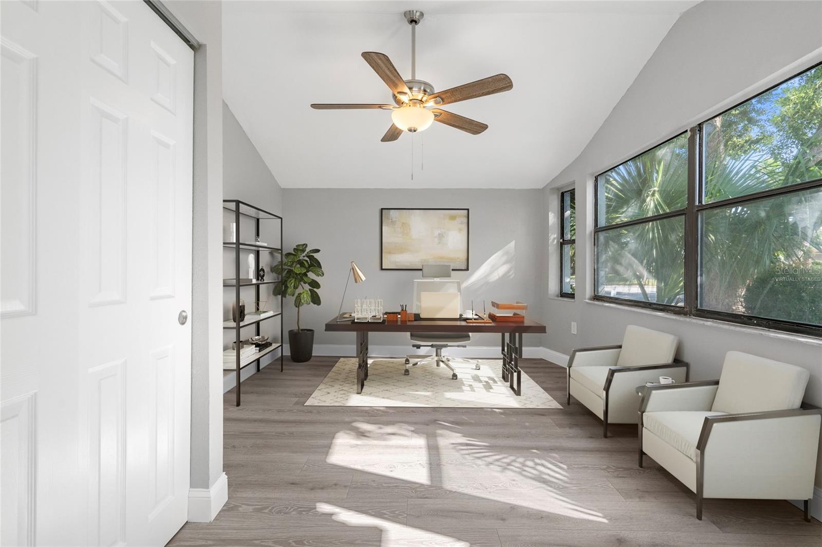 REGENCY PARK - Residential