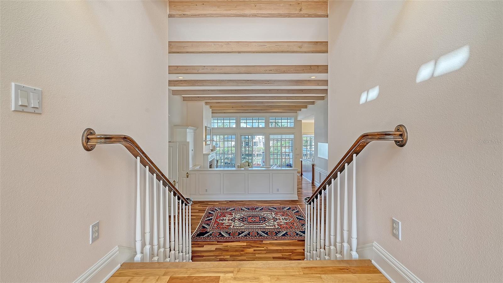 SIESTA BEACH - Residential