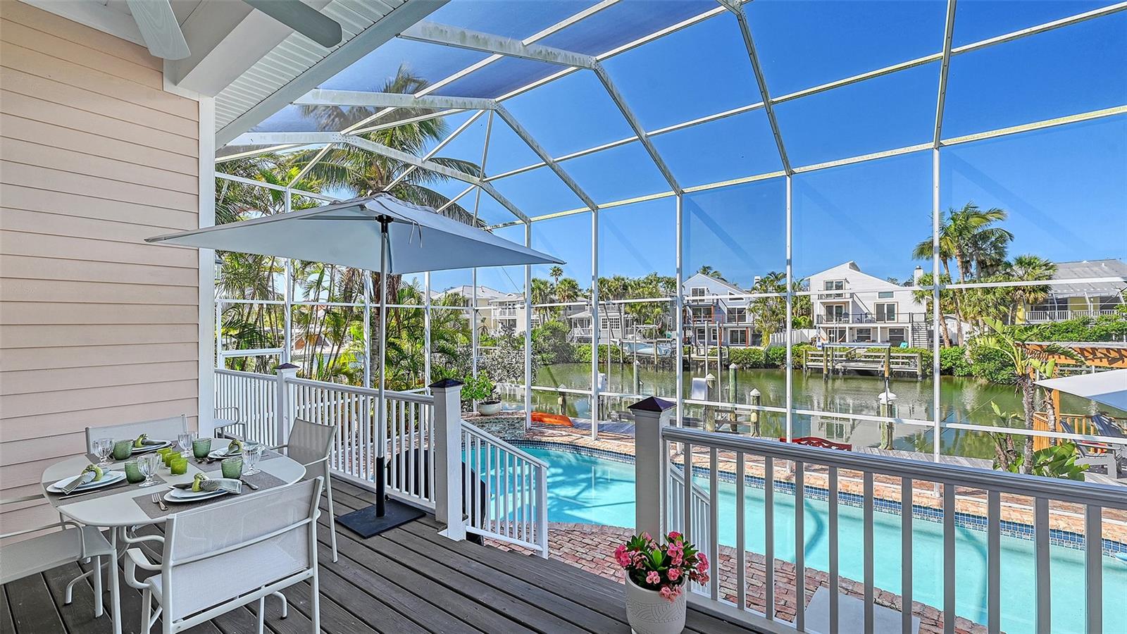 SIESTA BEACH - Residential