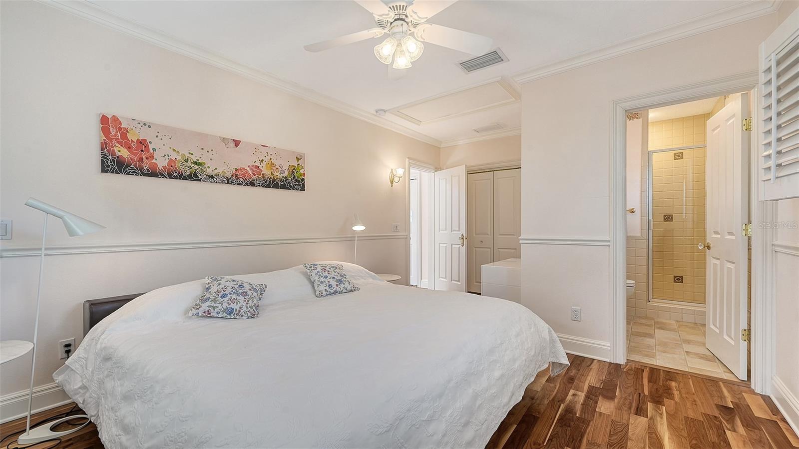 SIESTA BEACH - Residential