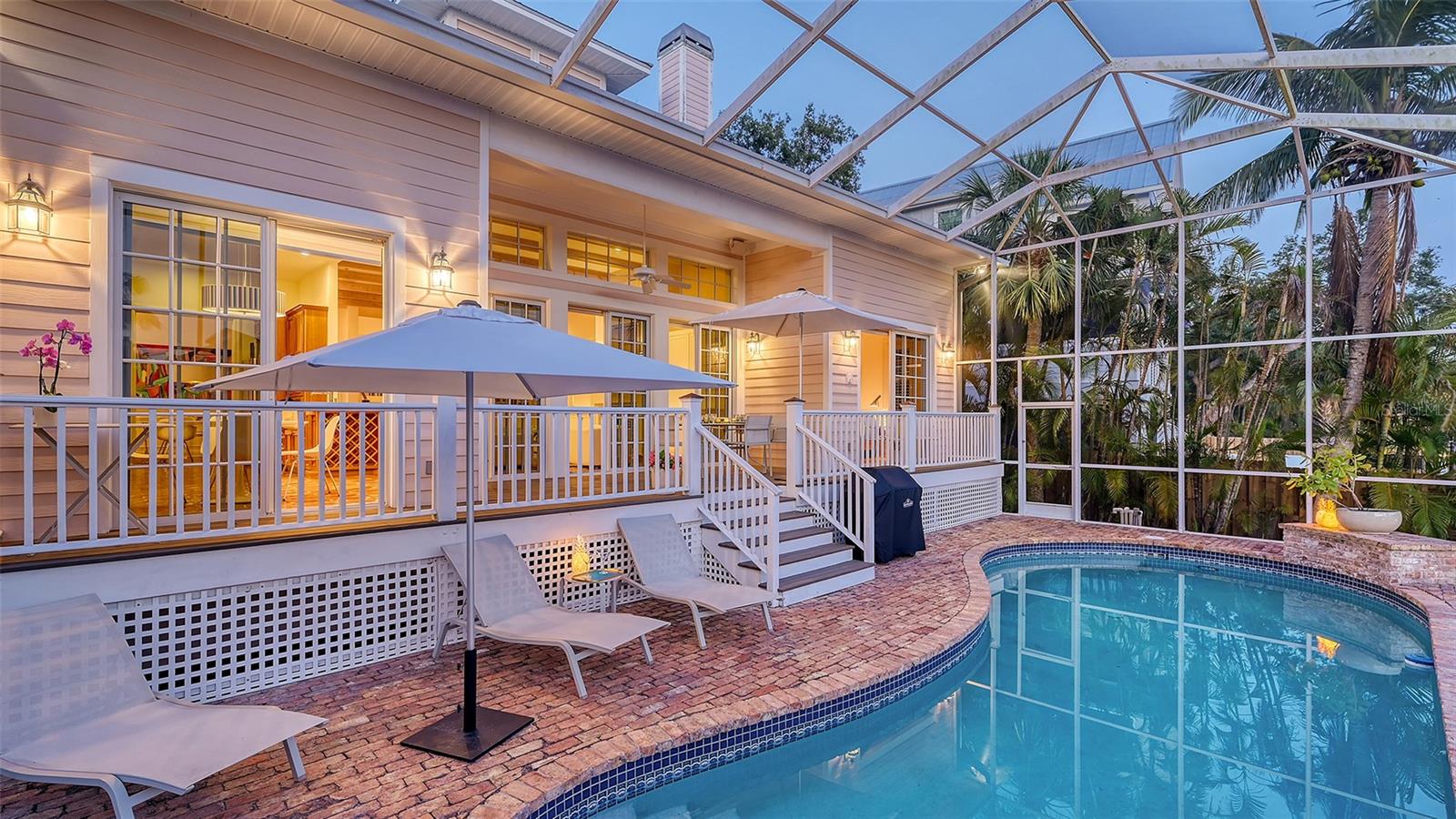 SIESTA BEACH - Residential