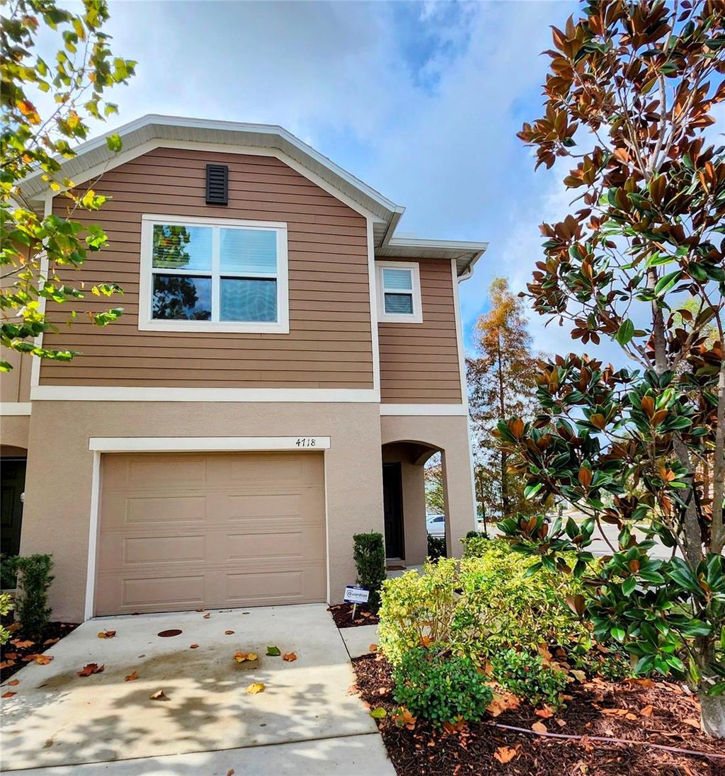 Photo of 4718 Legendary Oaks Street, Tampa, FL 33610 (MLS # TB8453083)