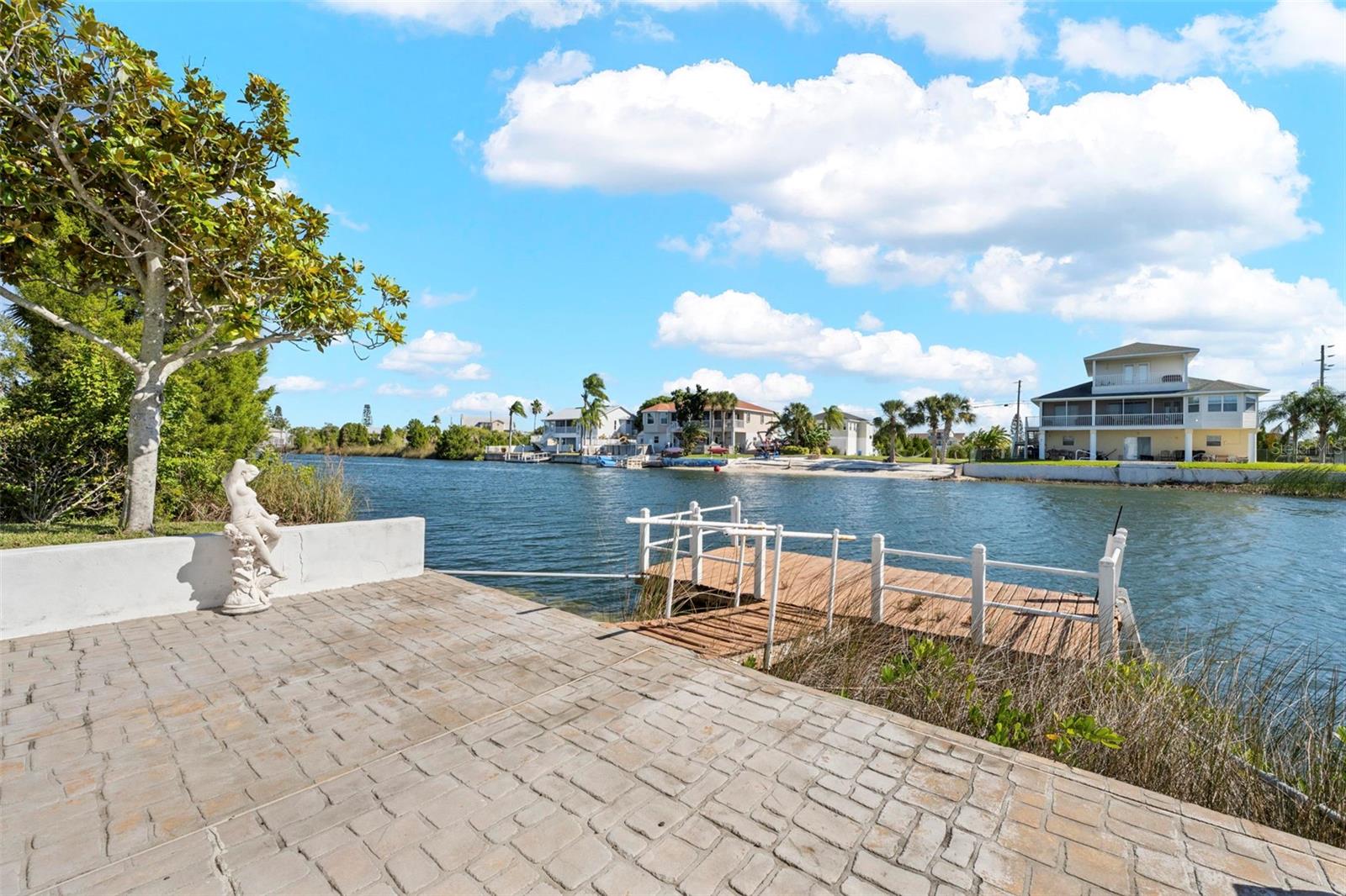 HERNANDO BEACH - Residential