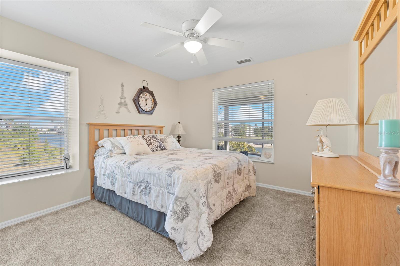 HERNANDO BEACH - Residential