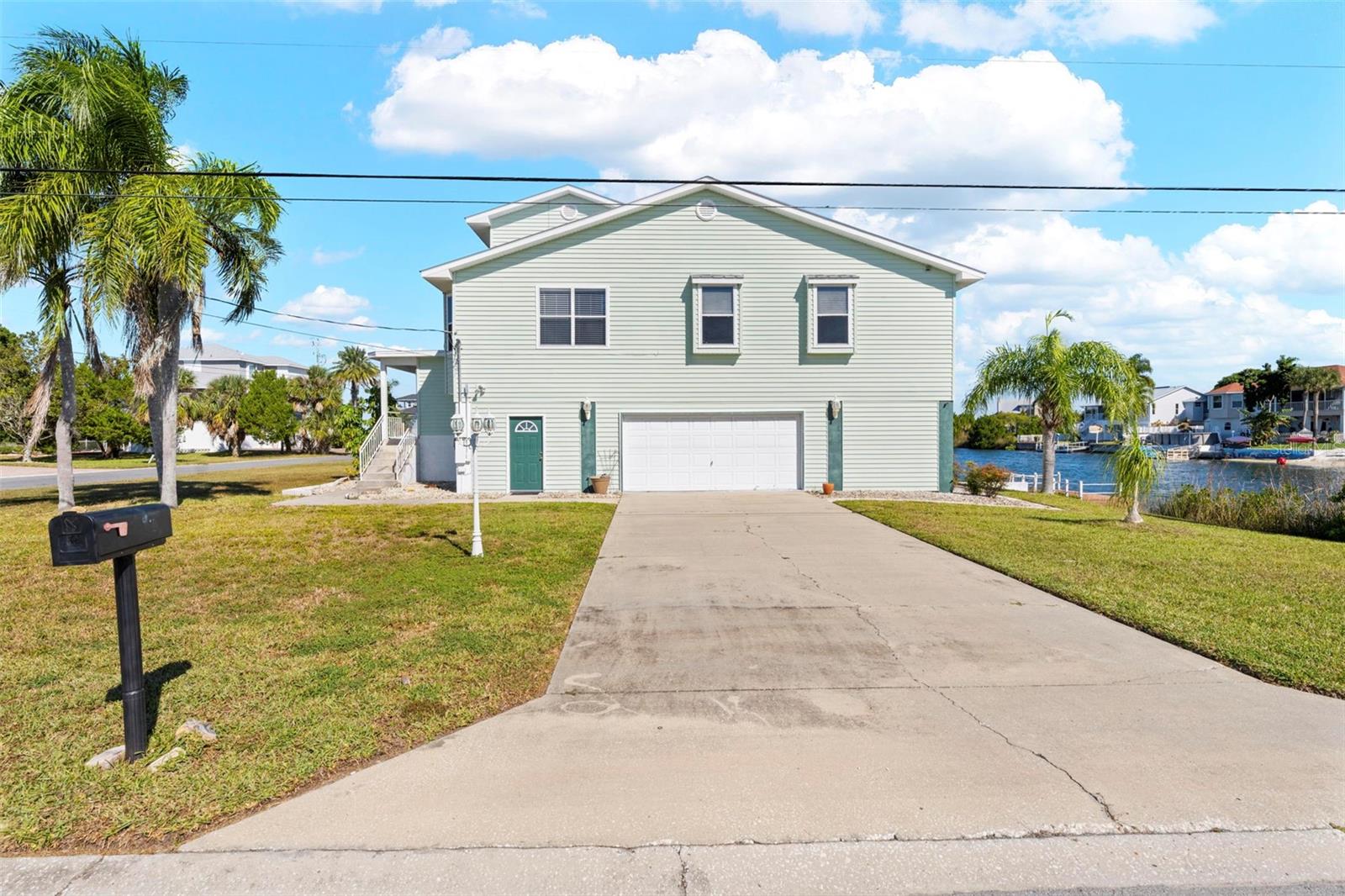 HERNANDO BEACH - Residential