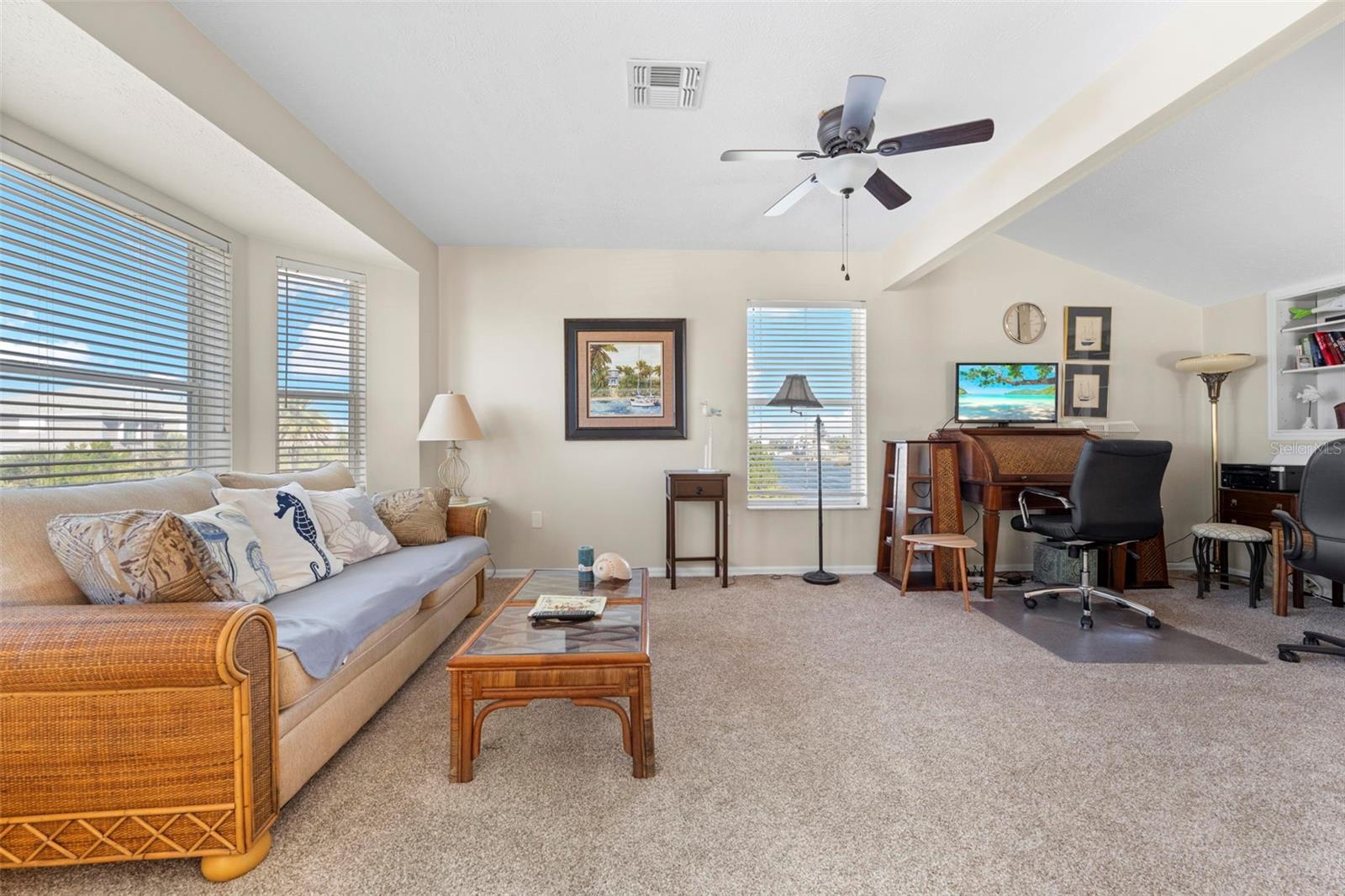 HERNANDO BEACH - Residential