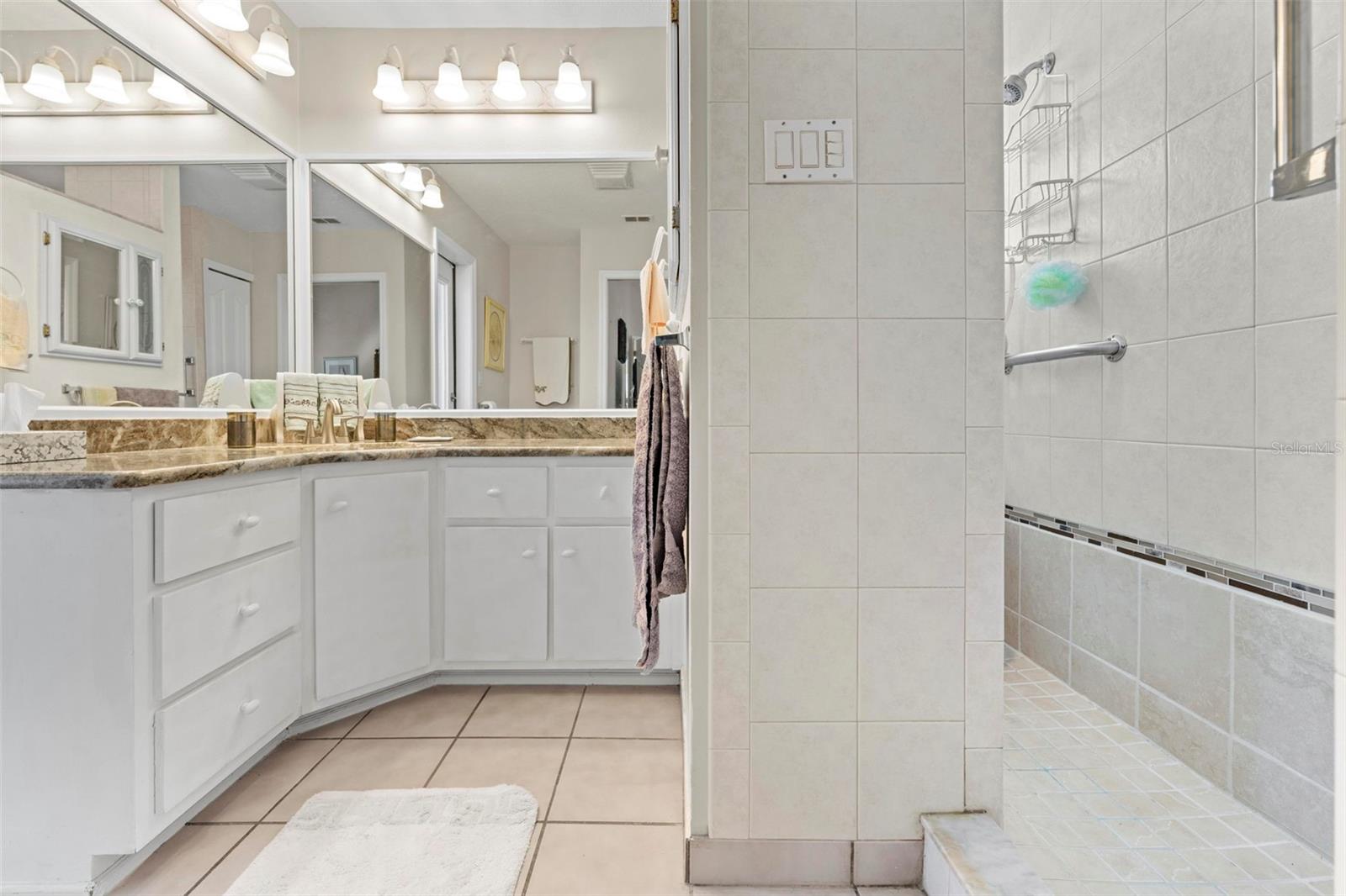 HERNANDO BEACH - Residential