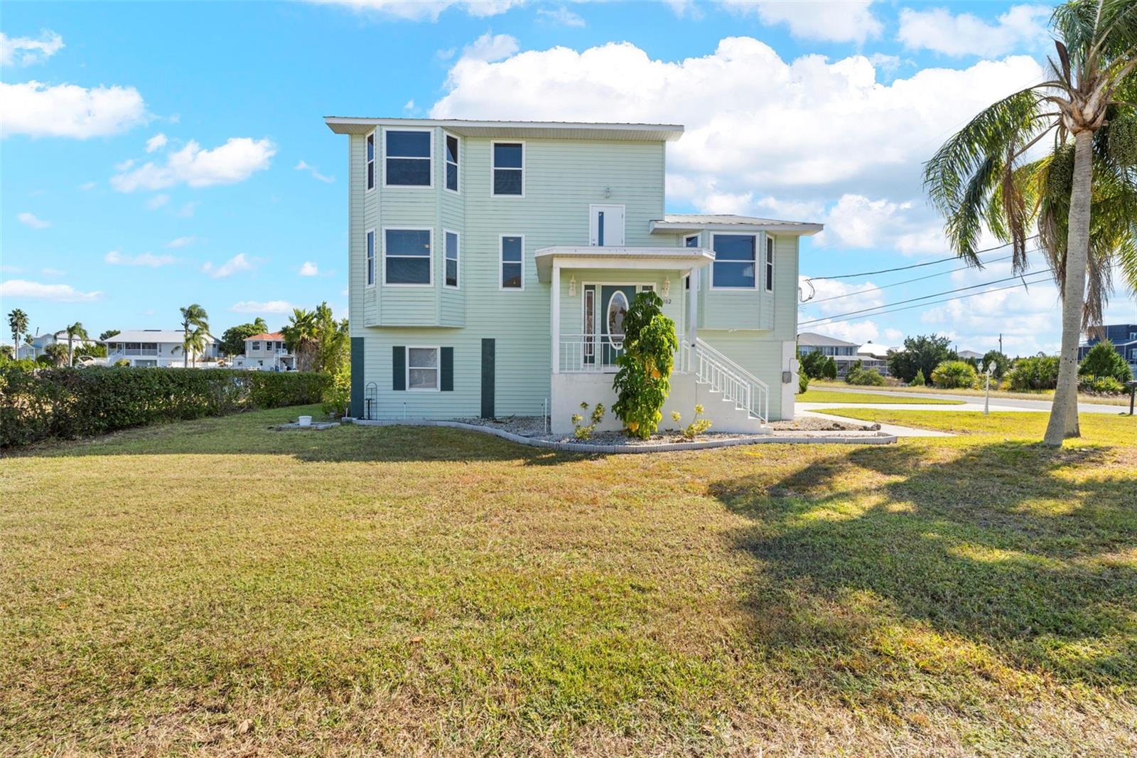 HERNANDO BEACH - Residential