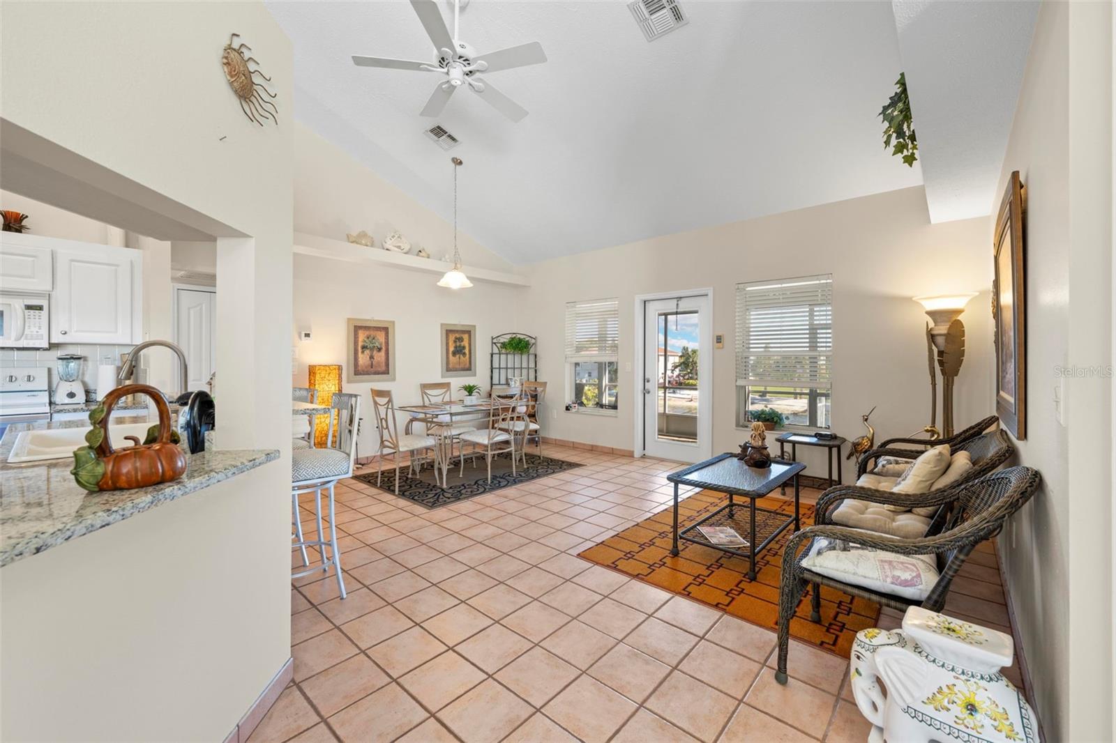 HERNANDO BEACH - Residential