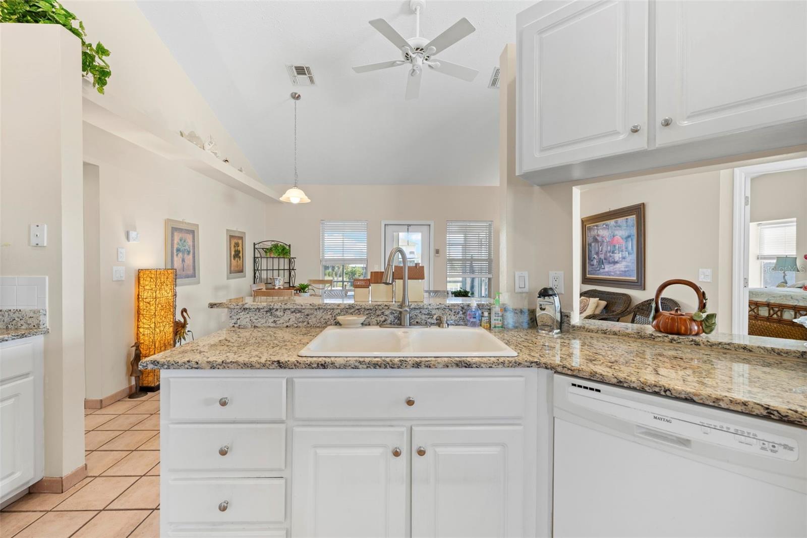 HERNANDO BEACH - Residential