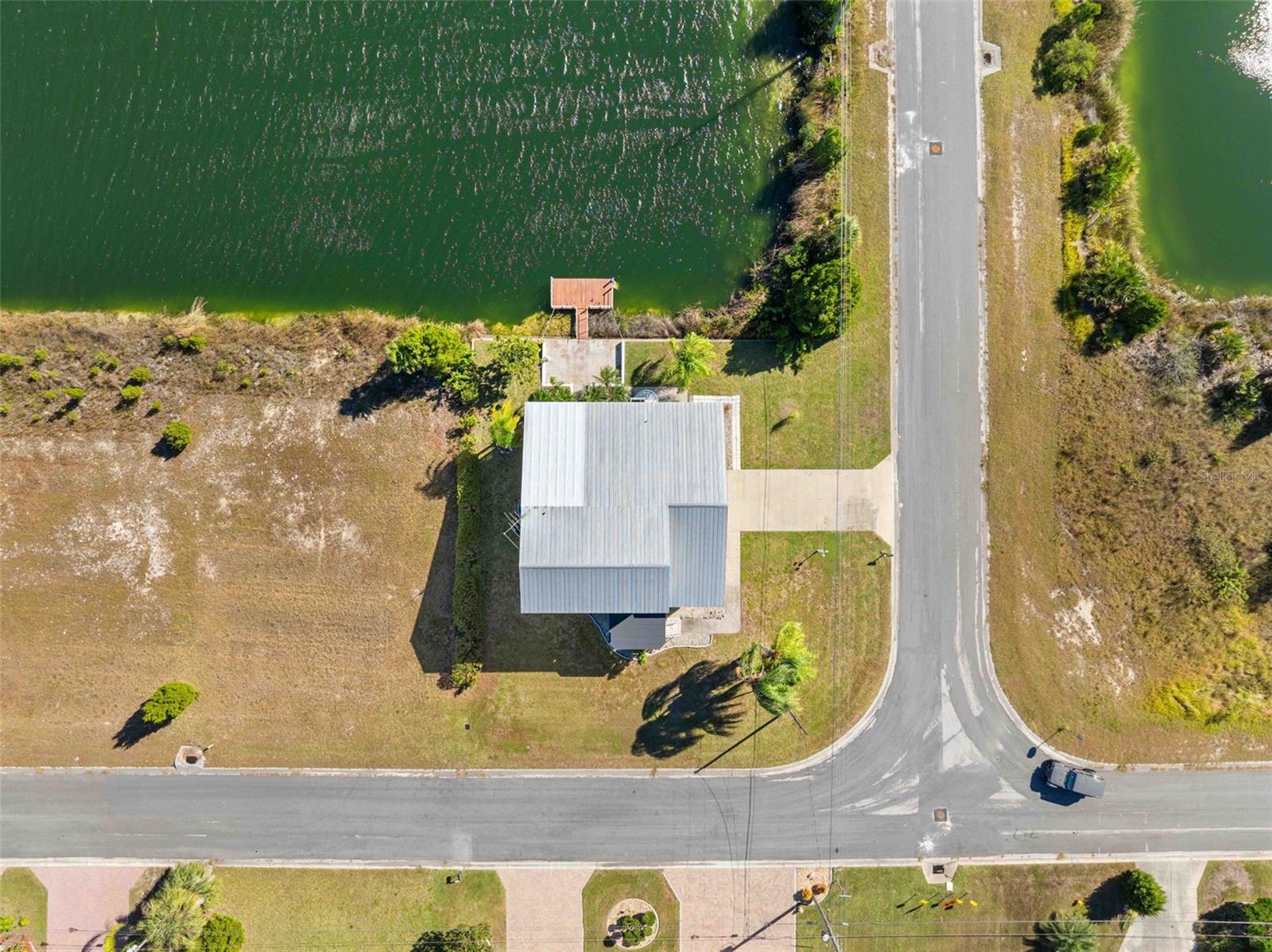 HERNANDO BEACH - Residential