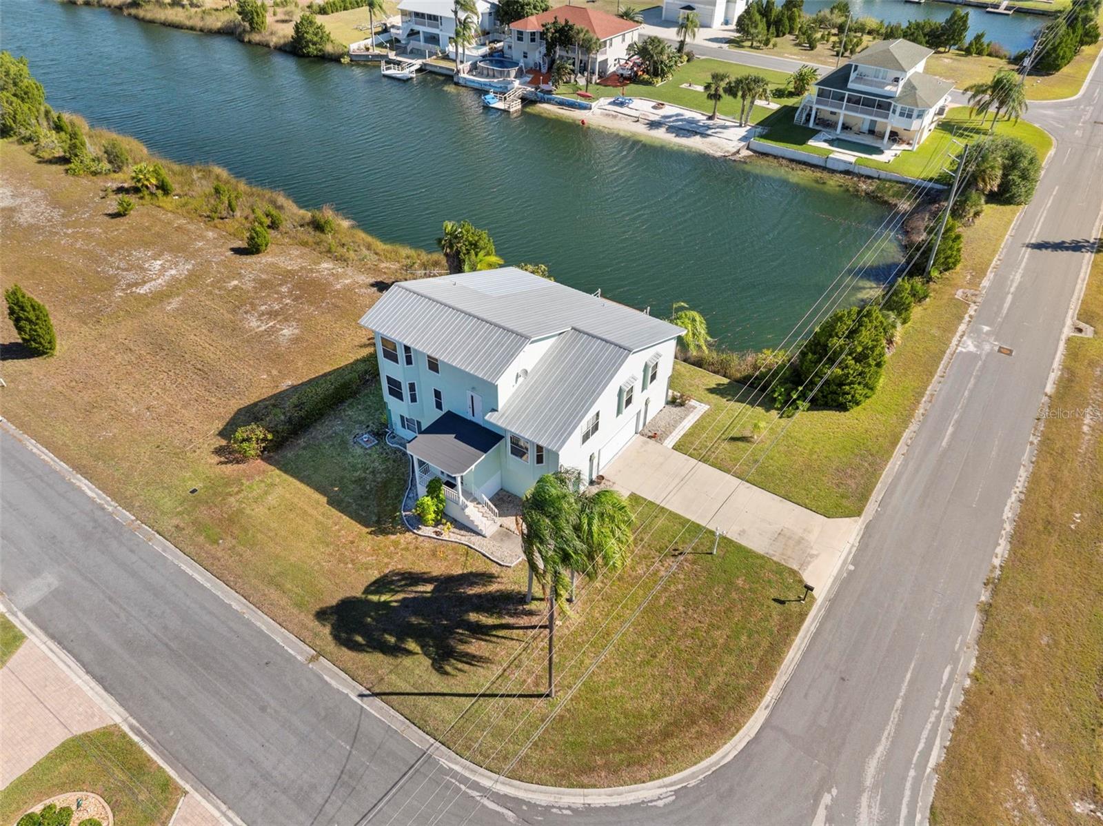 HERNANDO BEACH - Residential