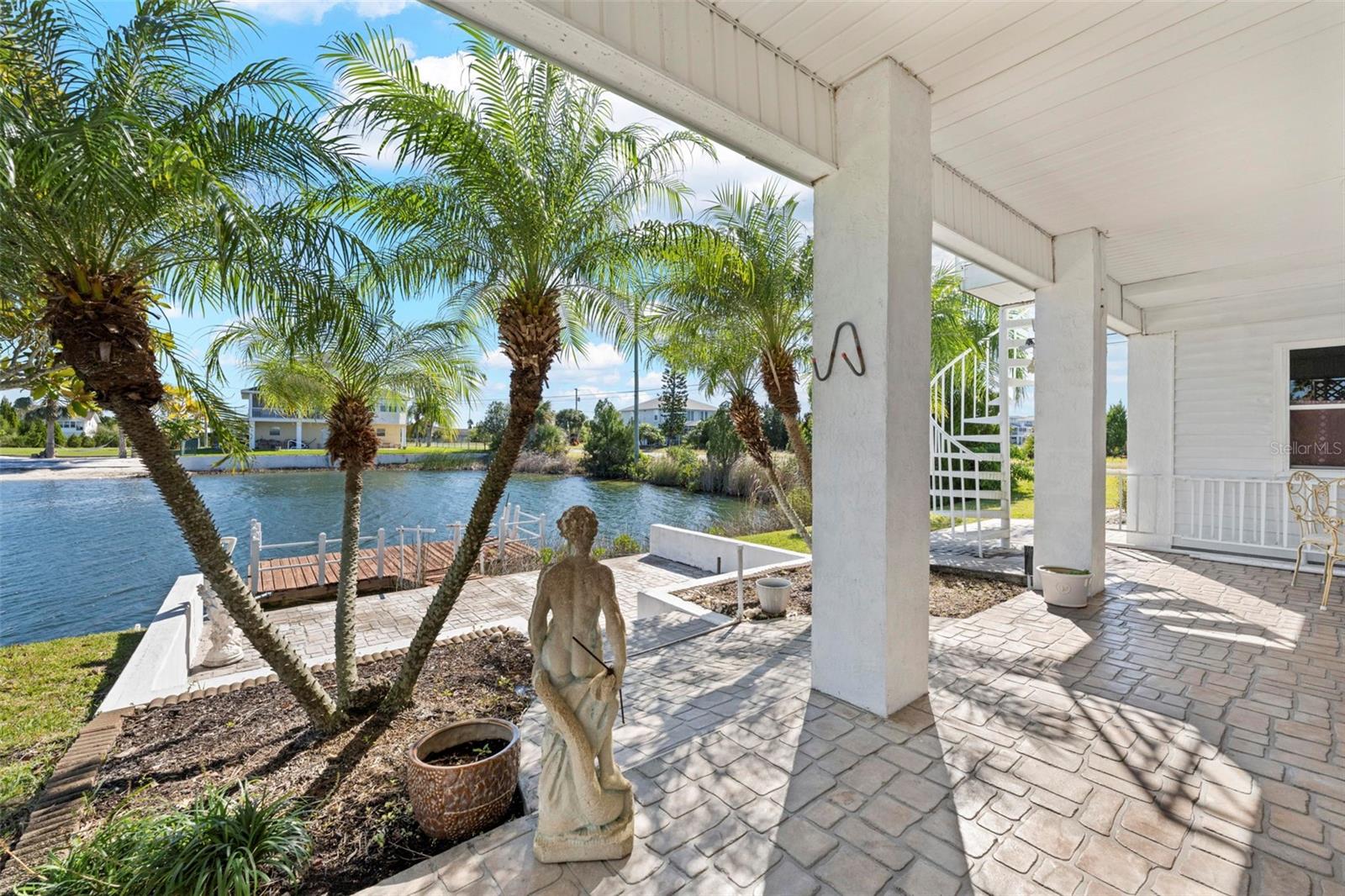 HERNANDO BEACH - Residential