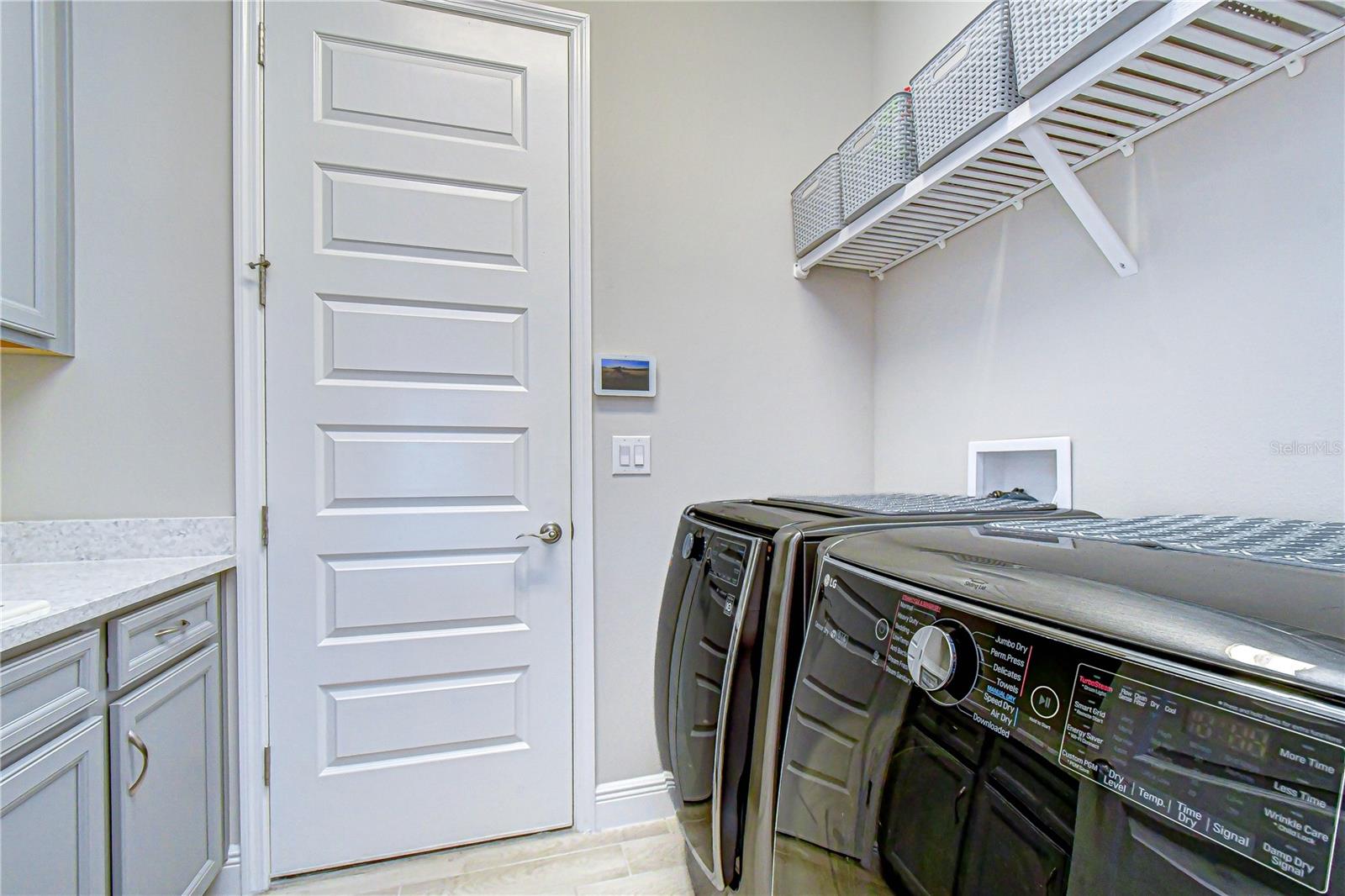 HAWKS FERN - Residential